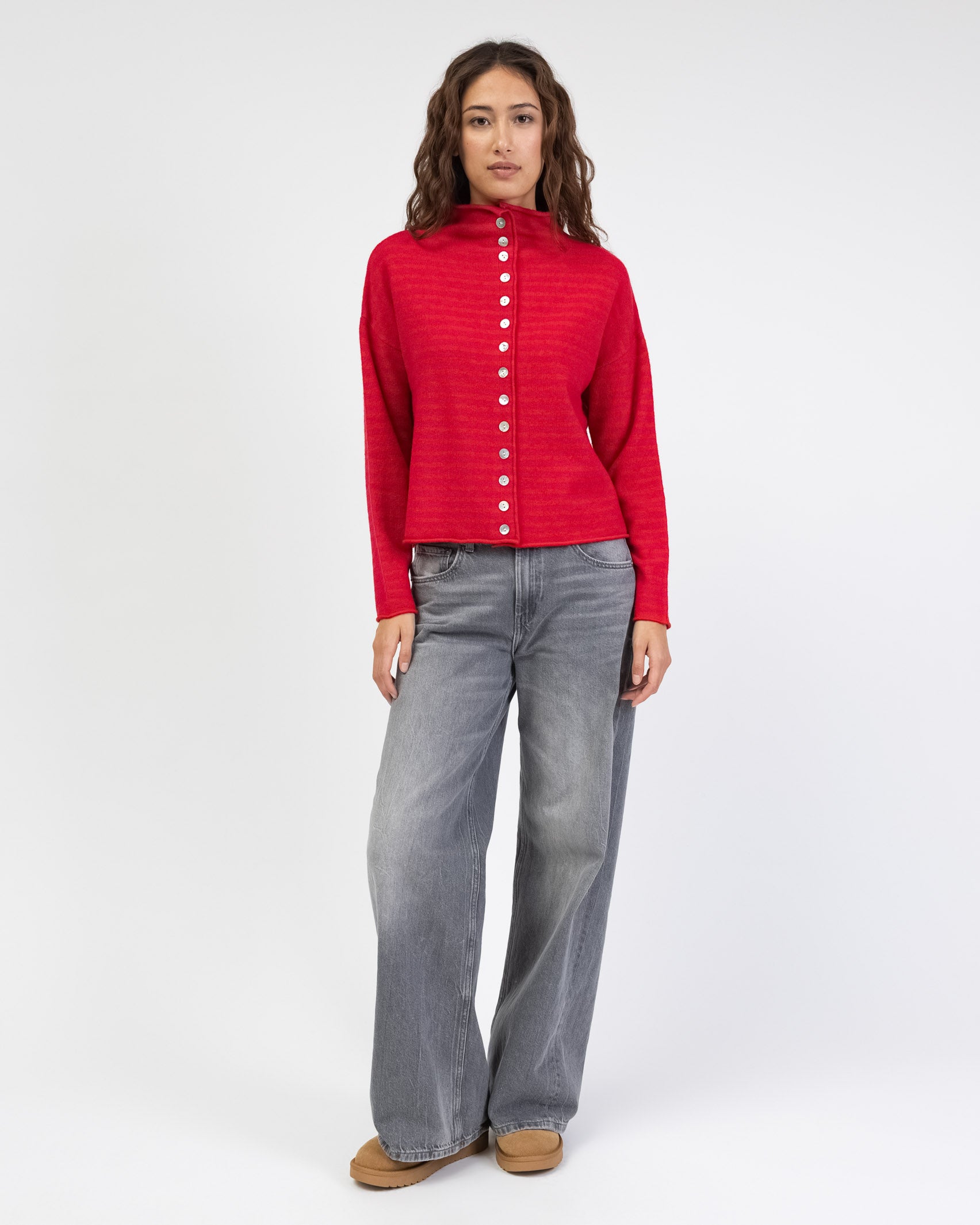 Gestreifte Strickjacke mit Stehkragen