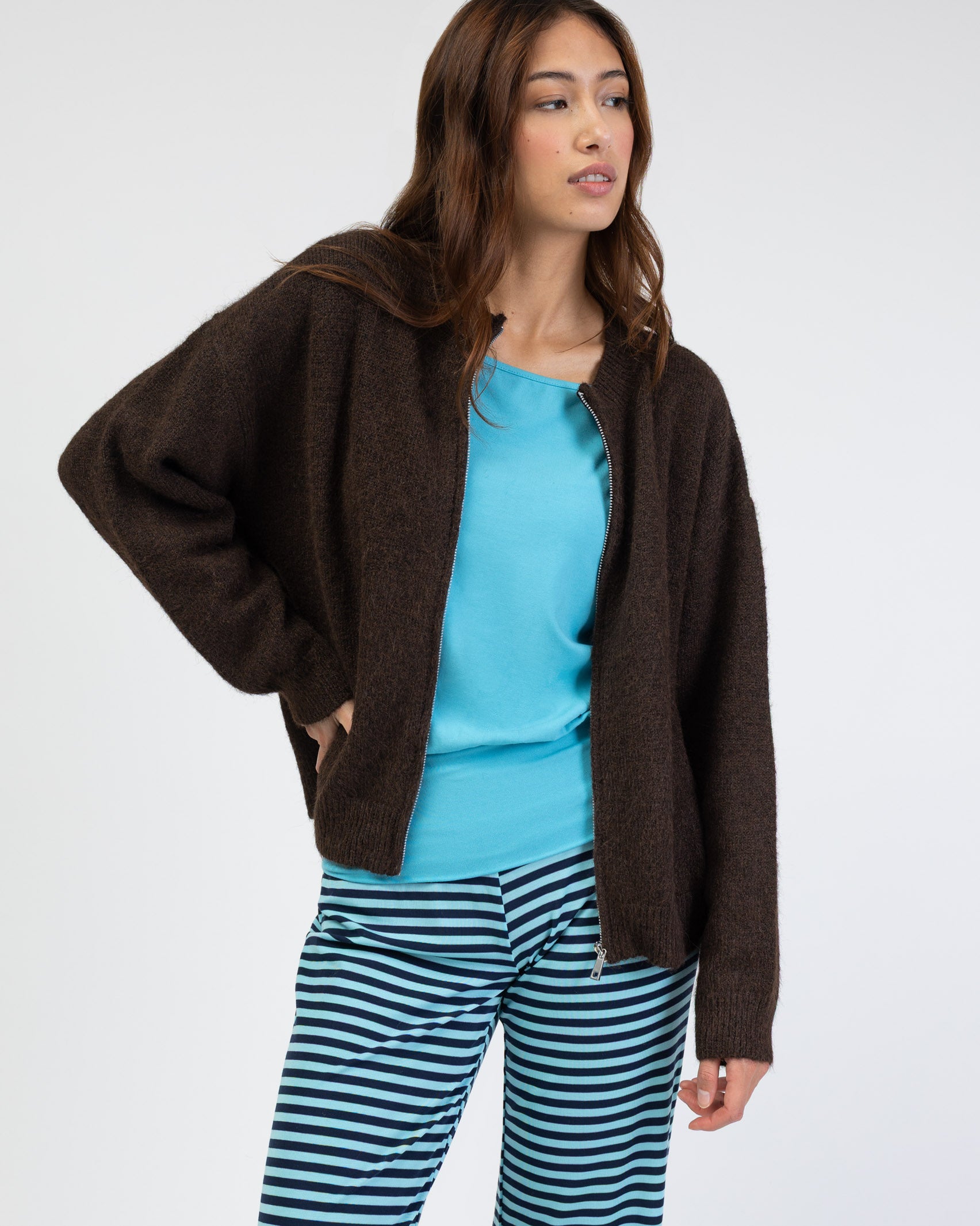 Strickjacke mit Reißverschluss