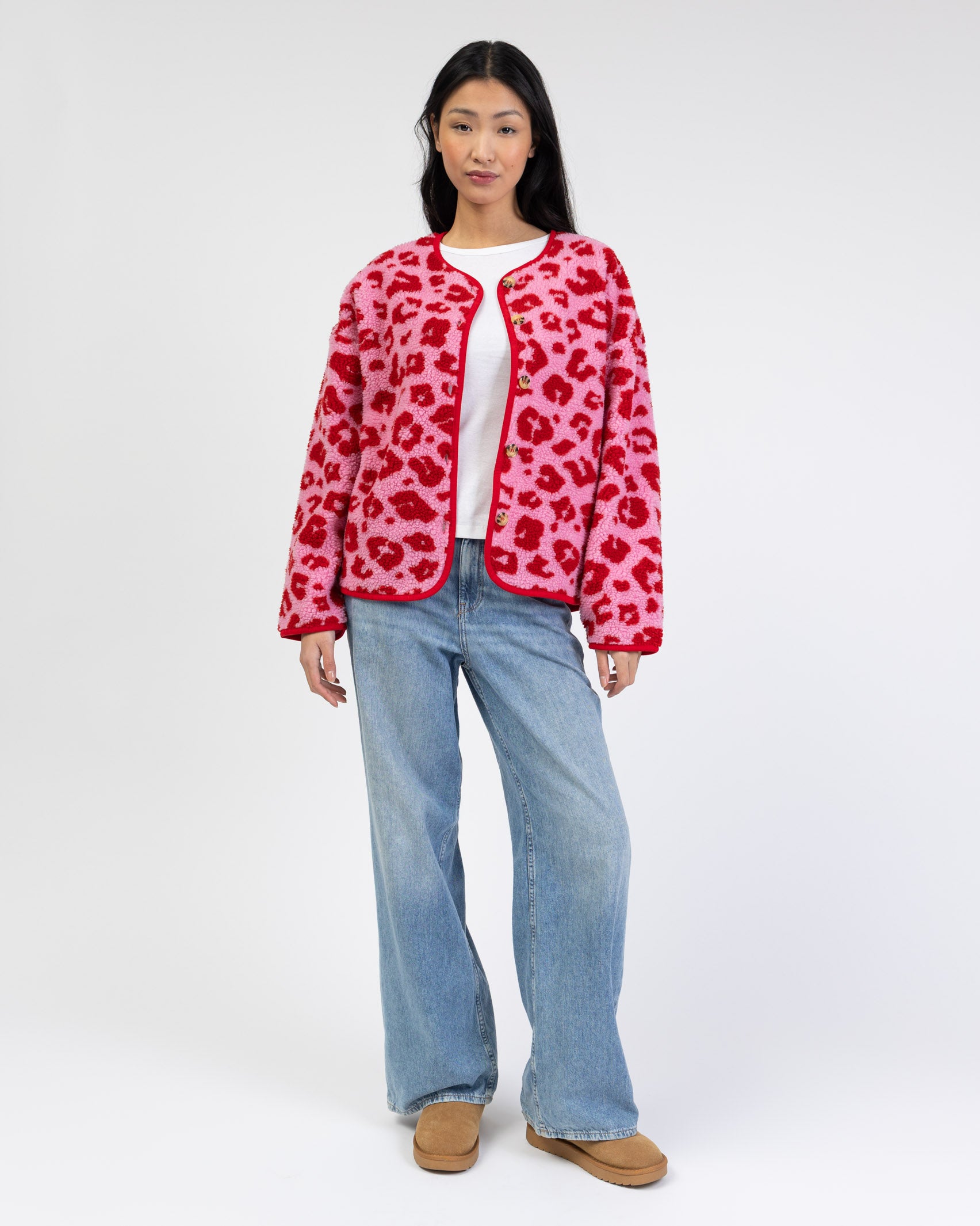 Teddyjacke mit Leoprint