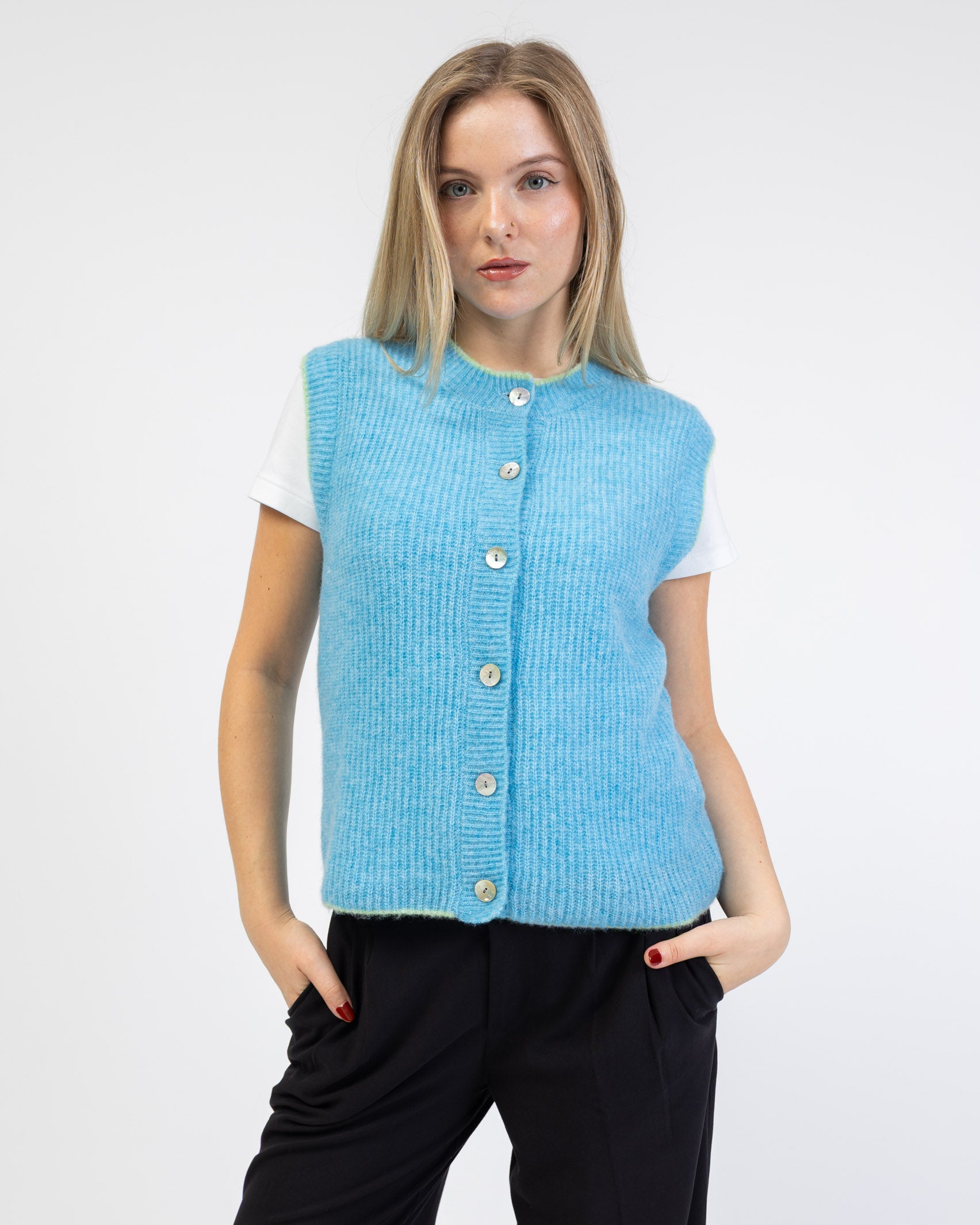 Strickpullunder mit Kontrastnaht