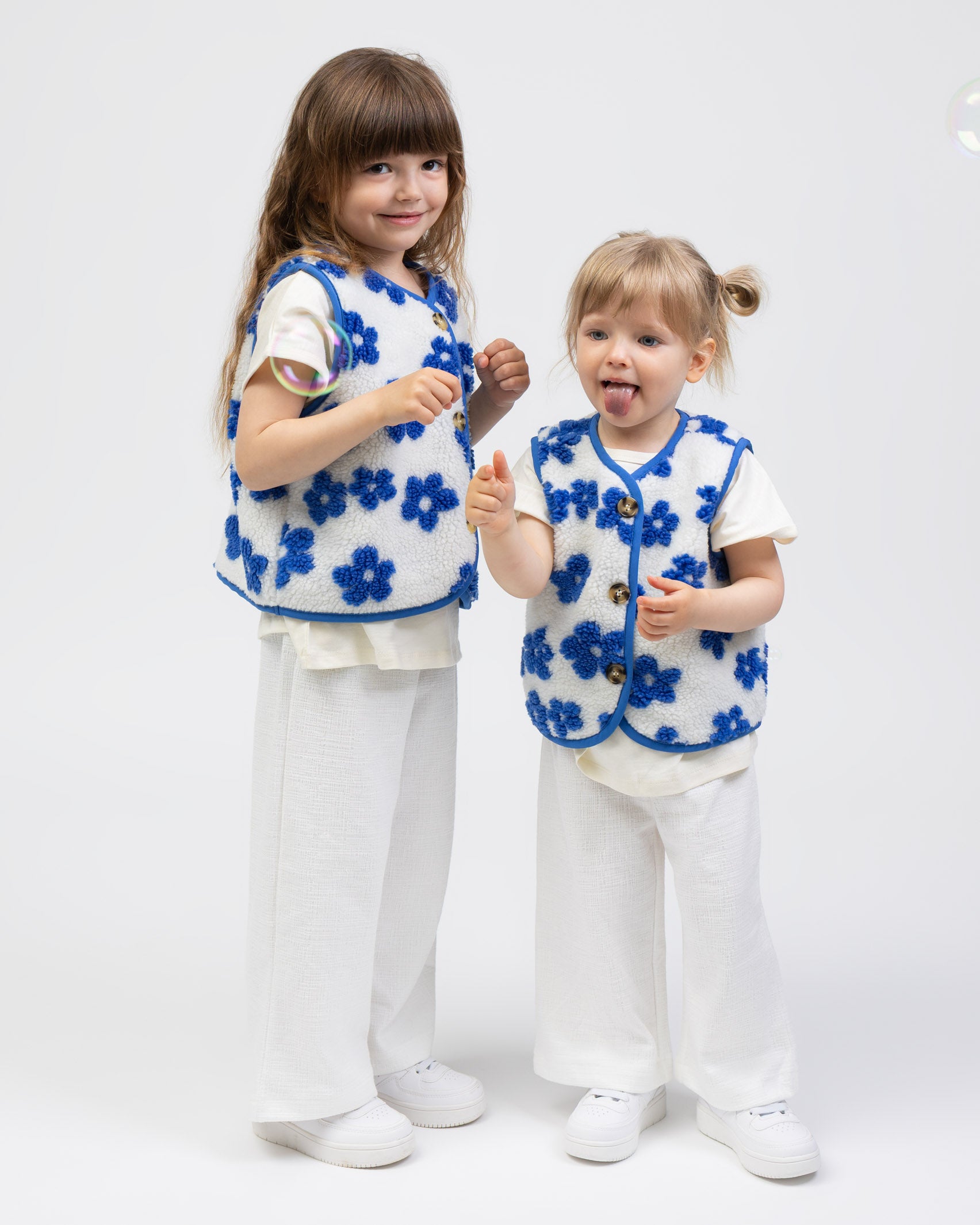 Teddy Kinderweste mit Blumenprint