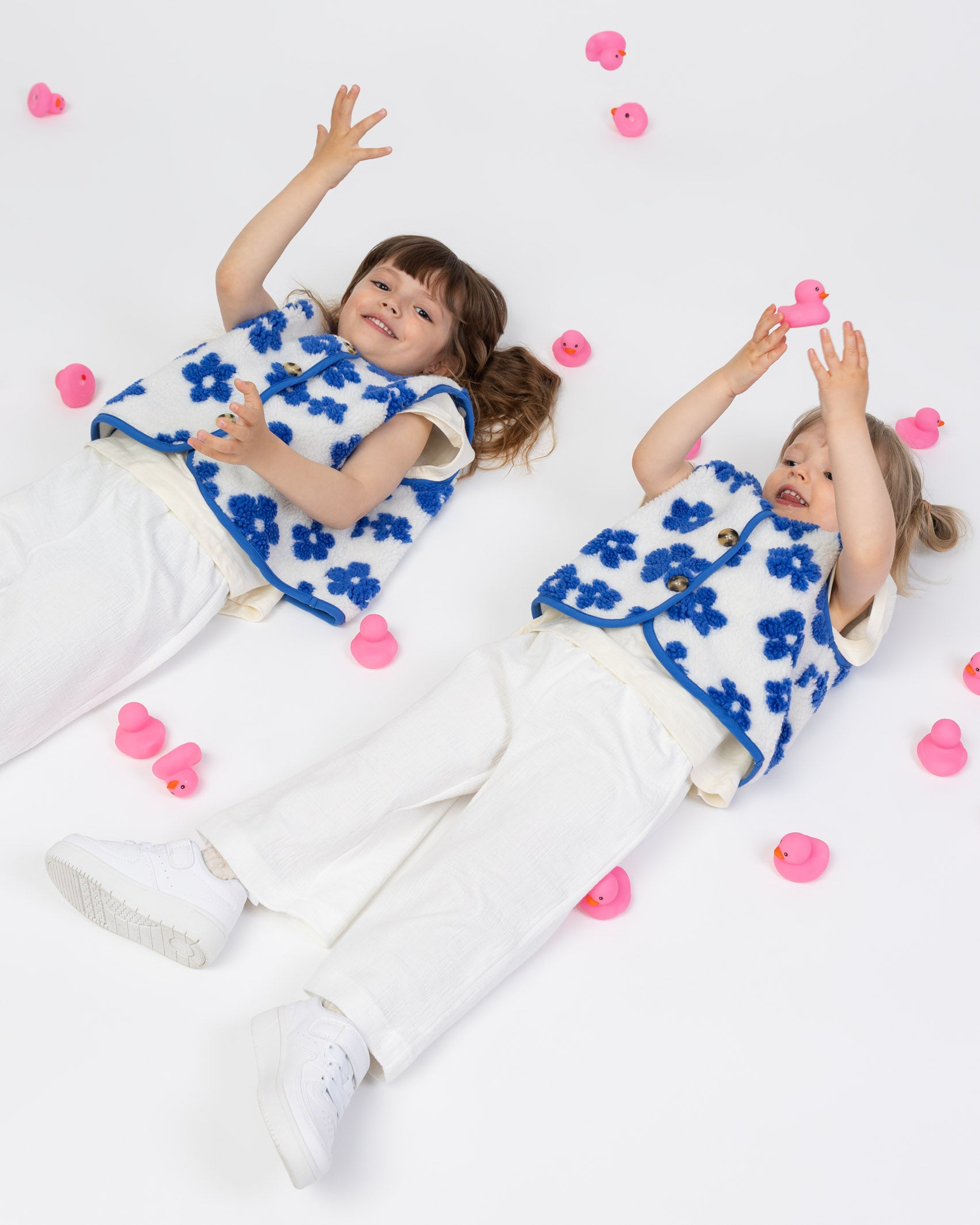 Teddy Kinderweste mit Blumenprint