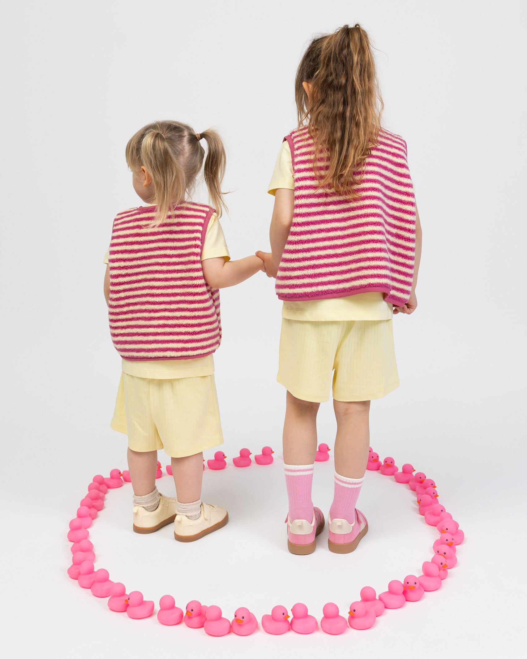 Teddy Kinderweste mit Streifenprint