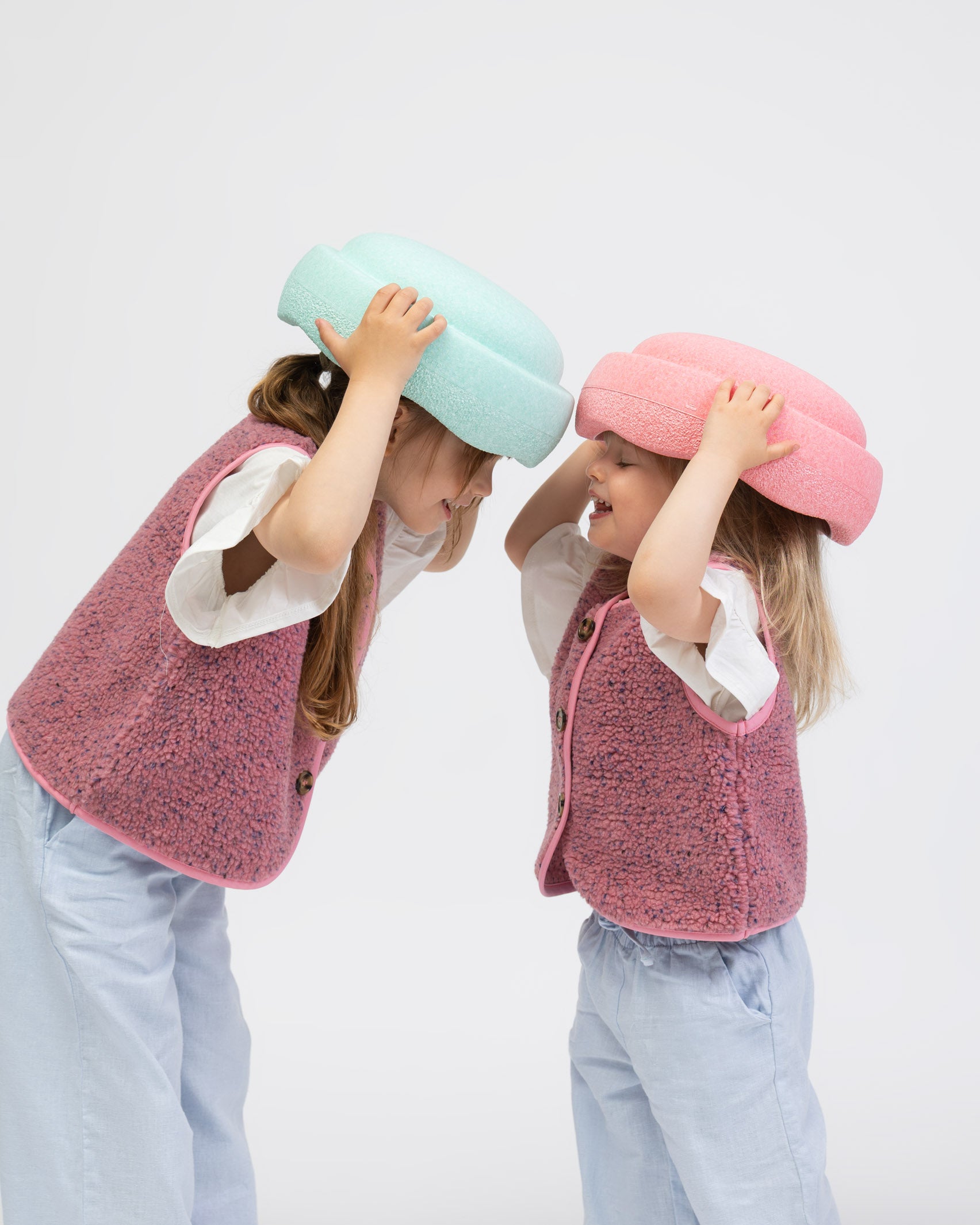 Teddy Kinderweste mit Konfettiprint