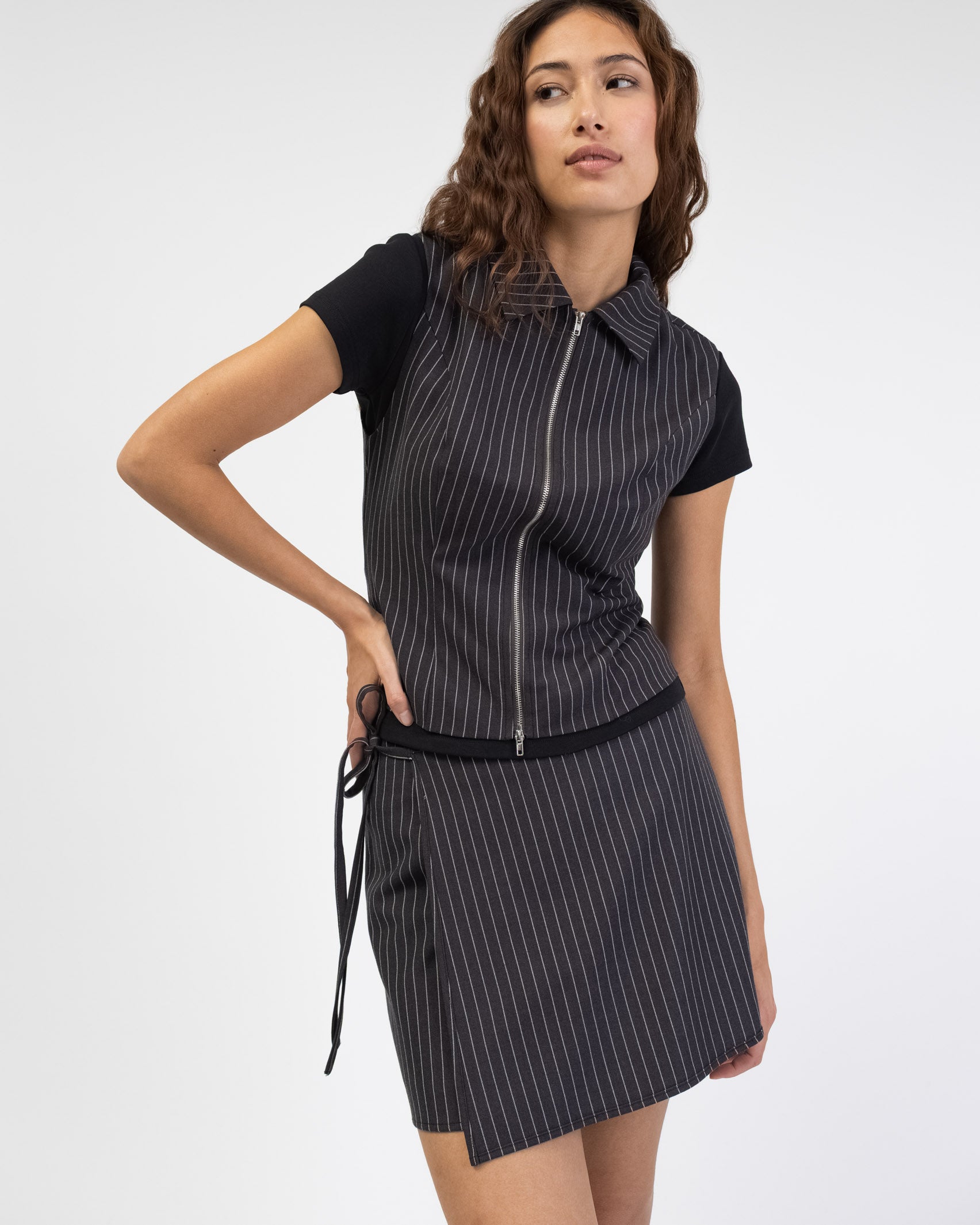 Weste mit Pinstripes