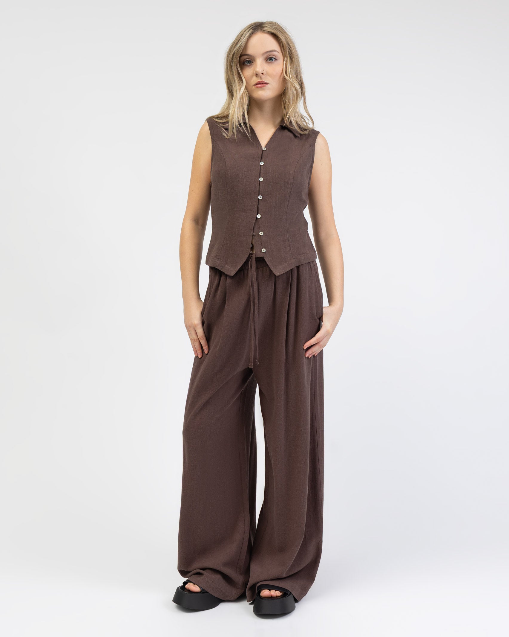 Taillierte Bluse aus Leinen-Mix