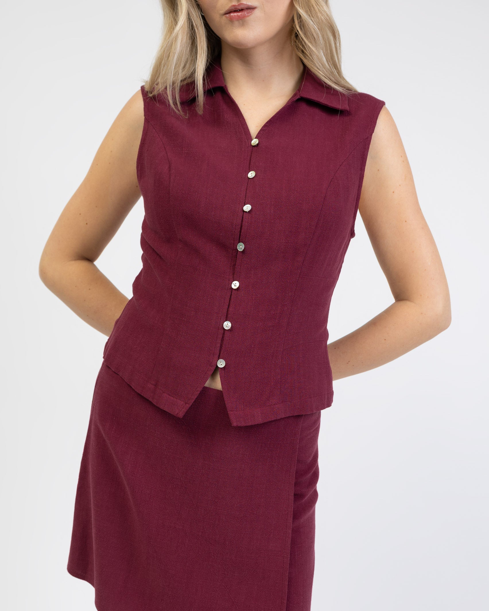 Taillierte Bluse aus Leinen-Mix