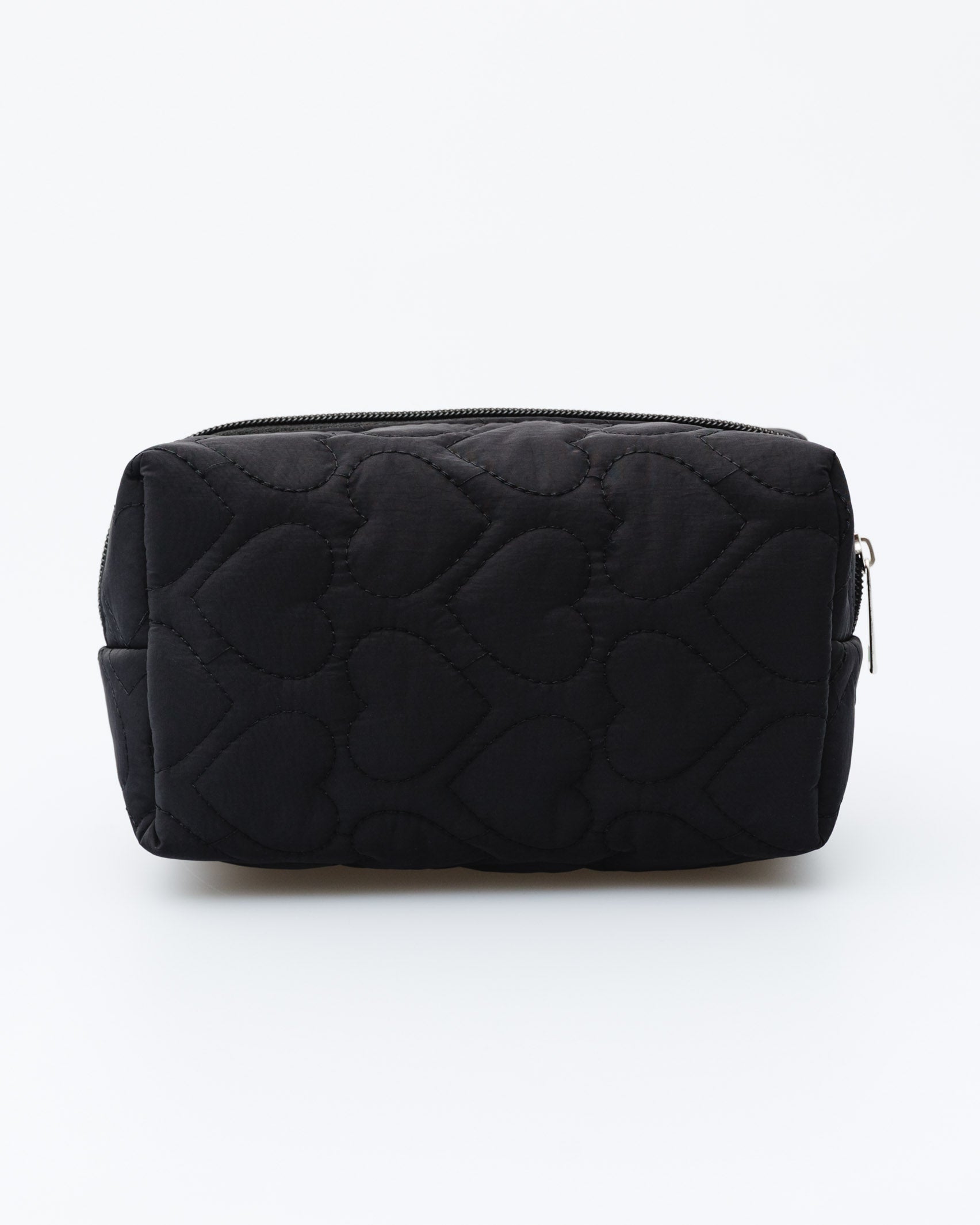 Kosmetiktasche mit Herzchen - Broke + Schön