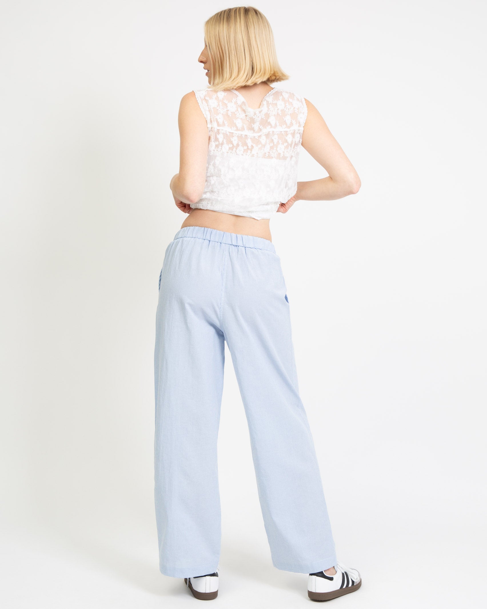 Lockere Hose mit Streifen-Broke+Schön