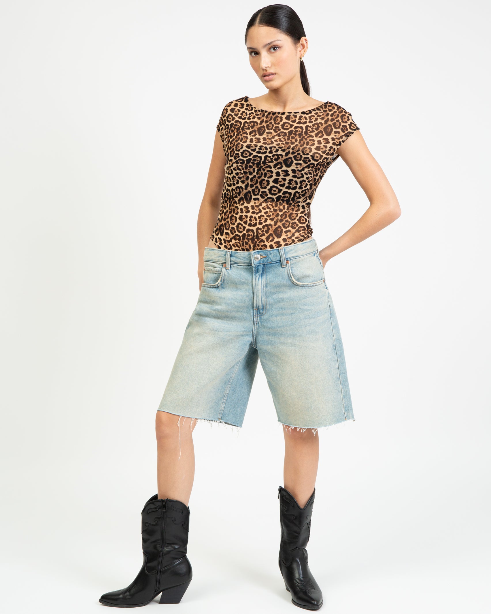 Mesh Body mit U-Boot Ausschnitt und Leoprint