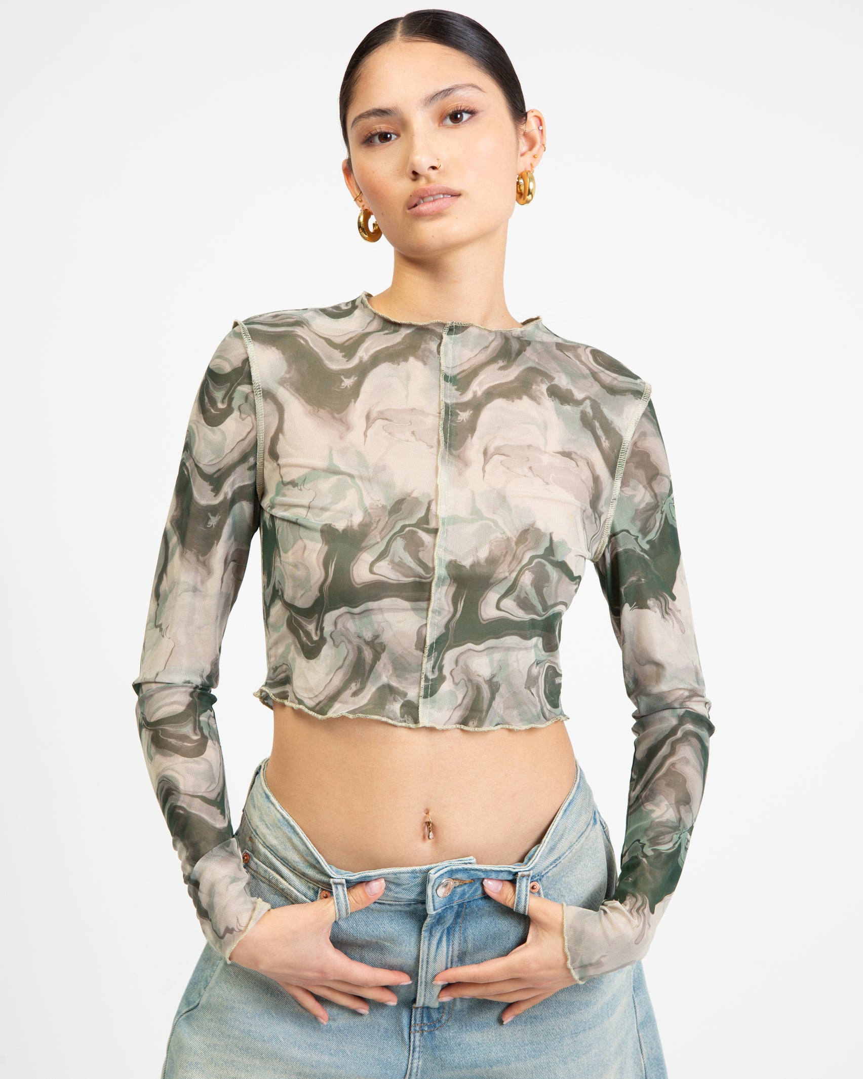 Mesh Langarmshirt in Grüntönen