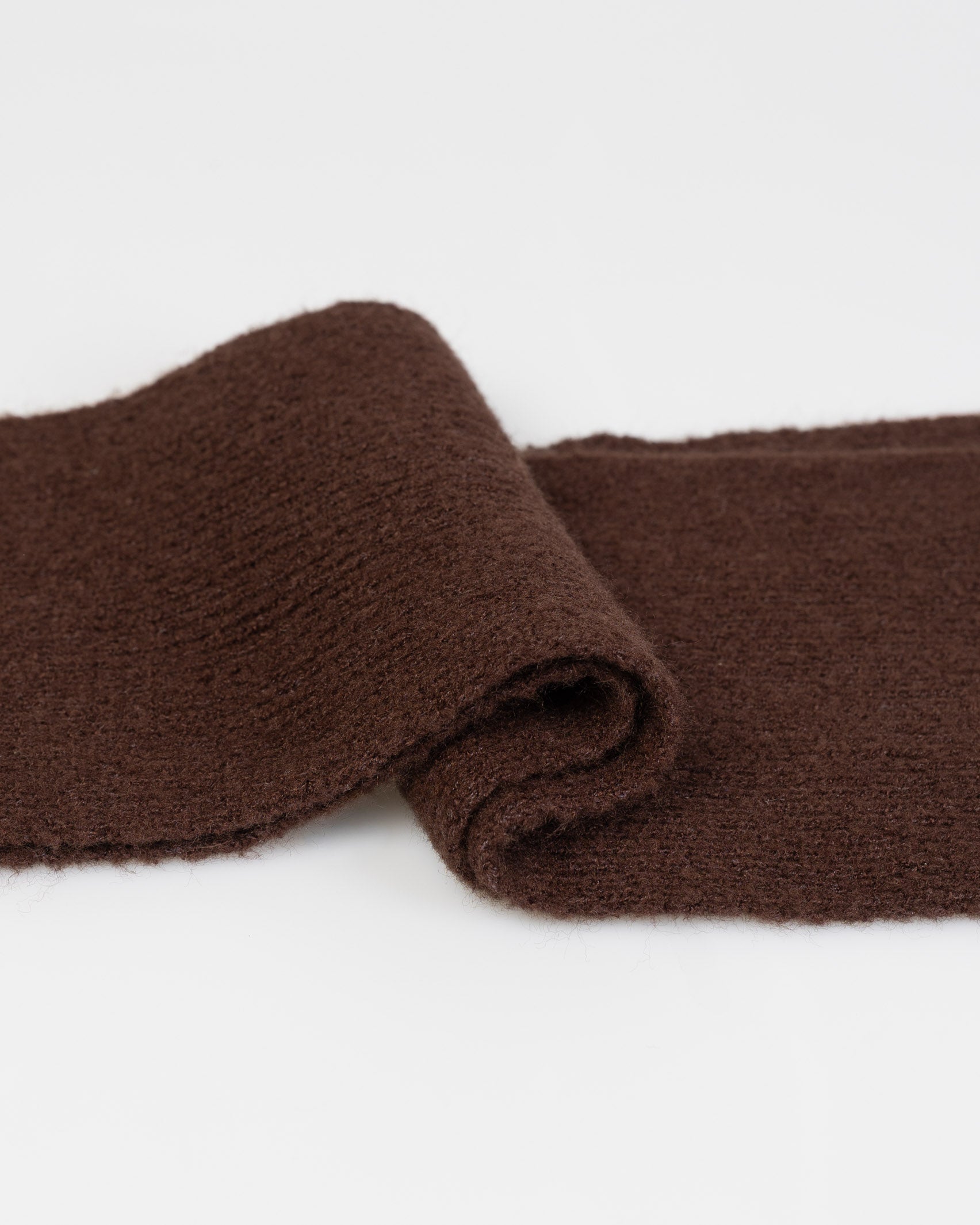 Langer weicher Schal im Detail