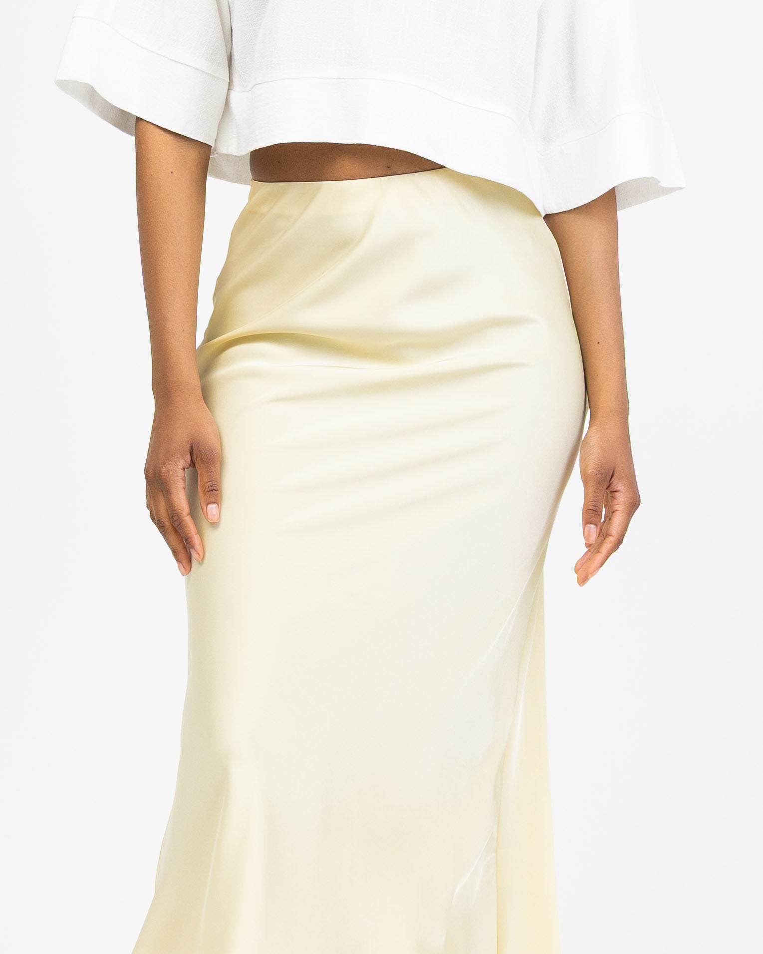 Maxirock in Satin-Optik