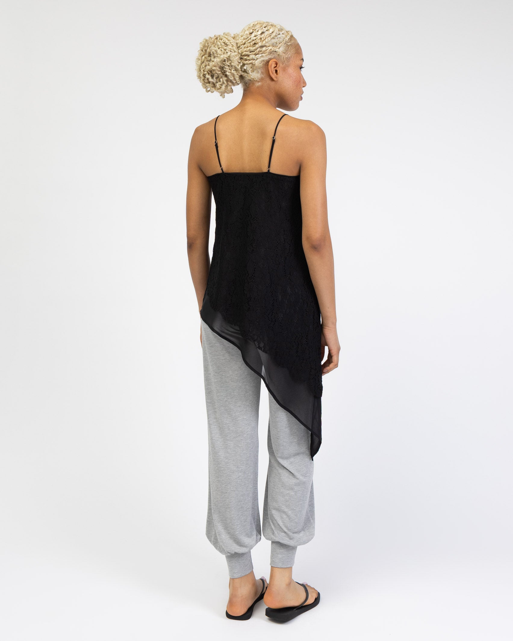Asymmetrisches Top aus Spitze und Mesh