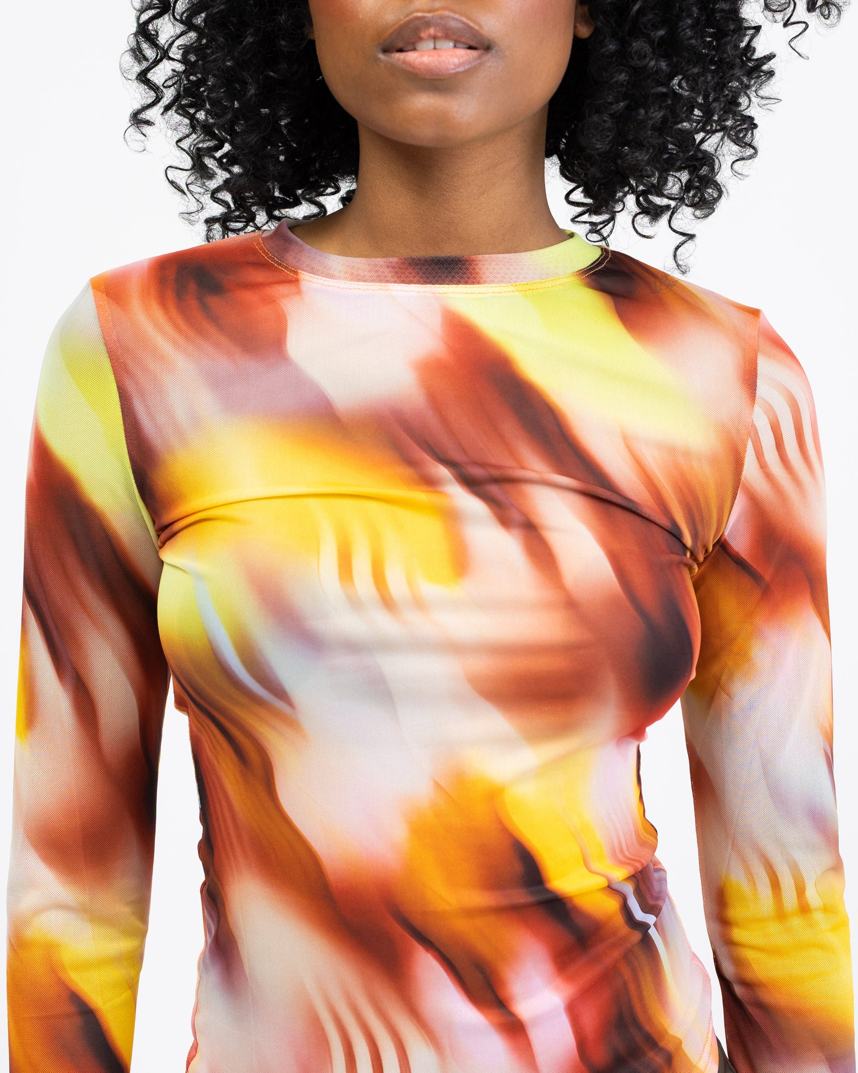 Langarm Mesh Shirt mit mehrfarbigem Muster