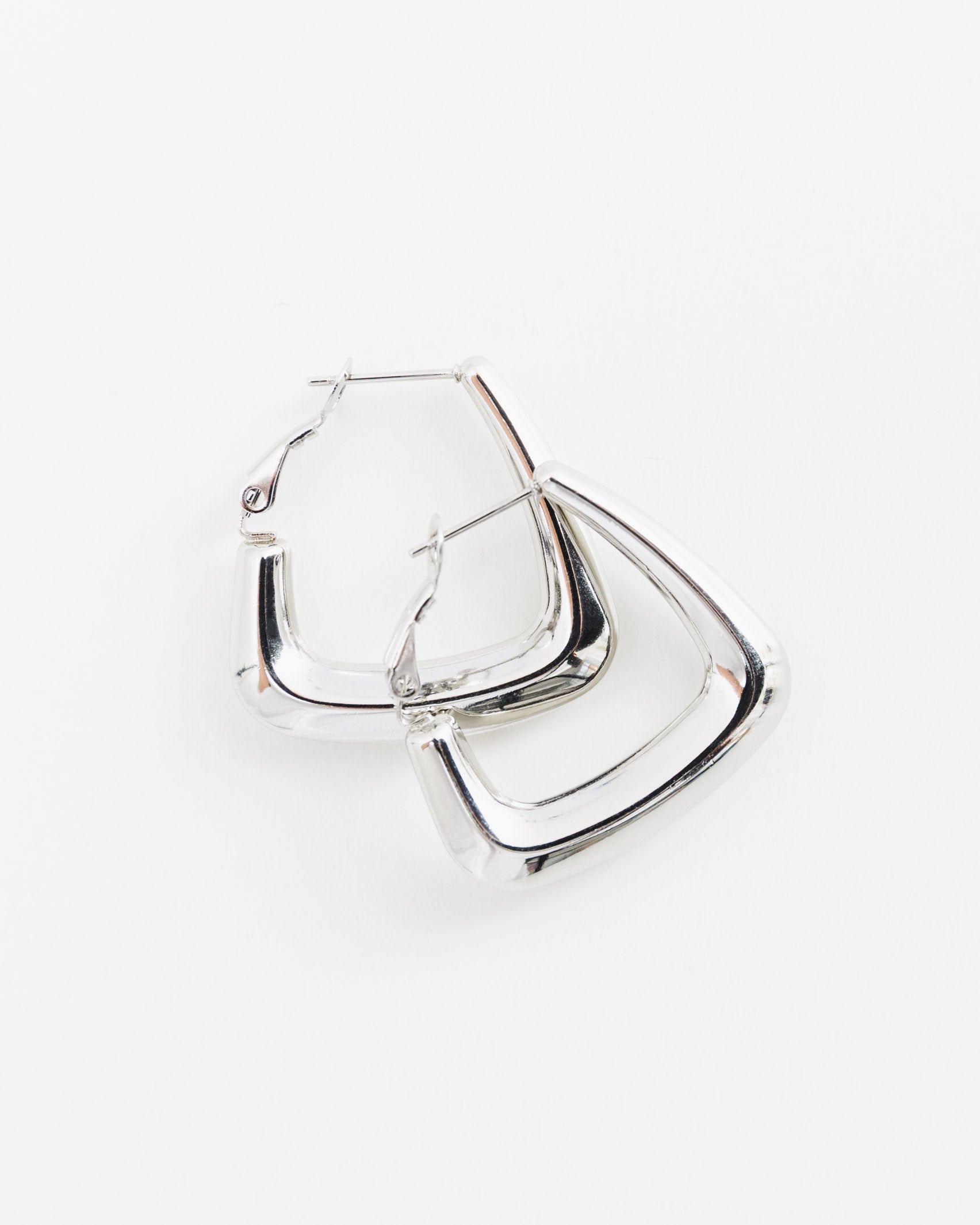 Eckige Creolen - Broke + Schön