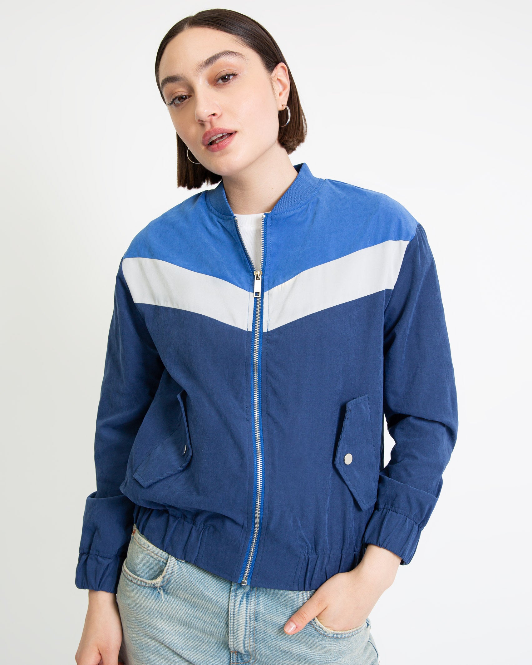 Sportliche, dreifarbige Jacke - Broke + Schön