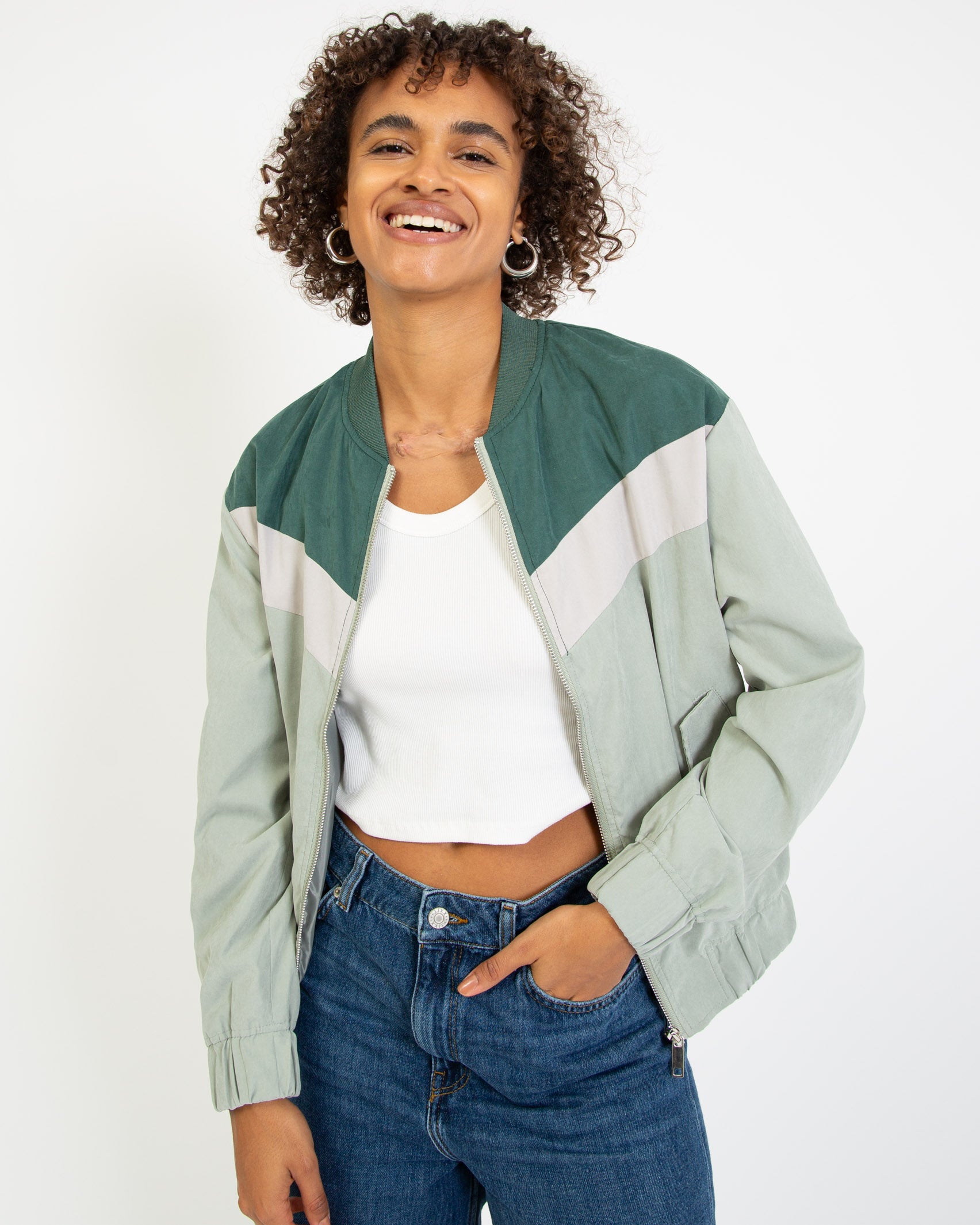 Sportliche, dreifarbige Jacke - Broke + Schön