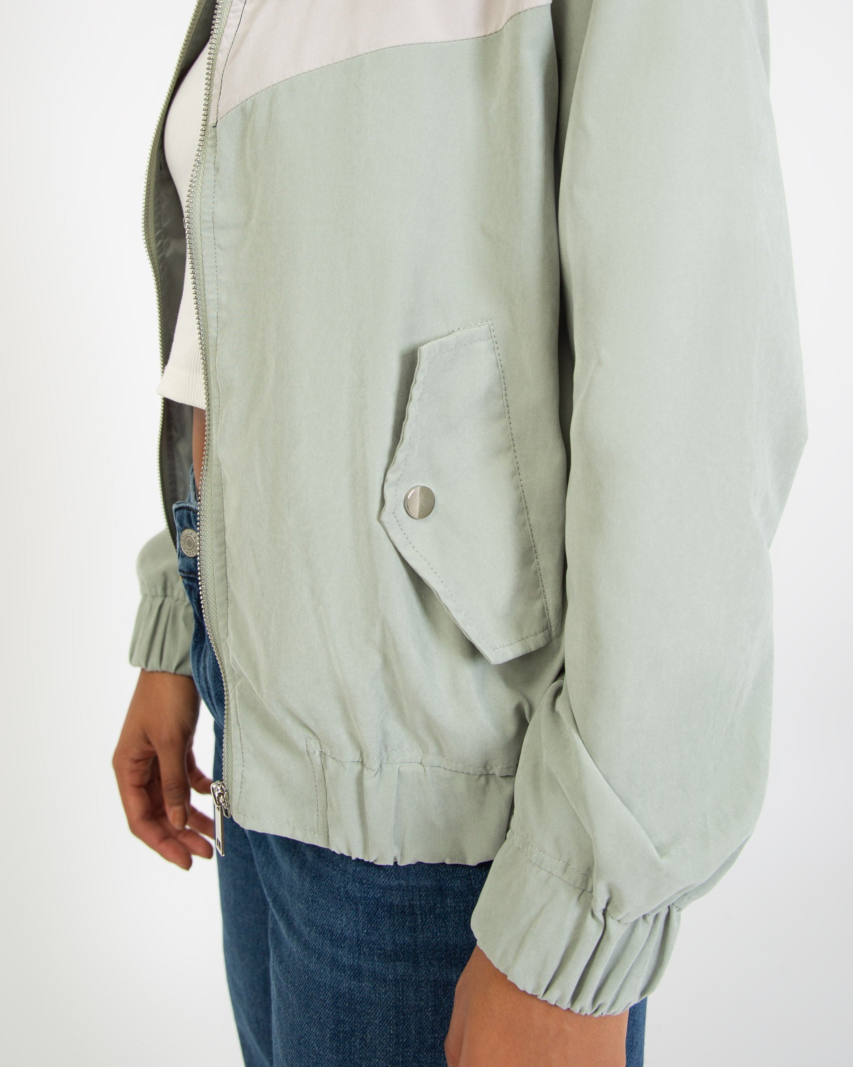 Sportliche, dreifarbige Jacke - Broke + Schön