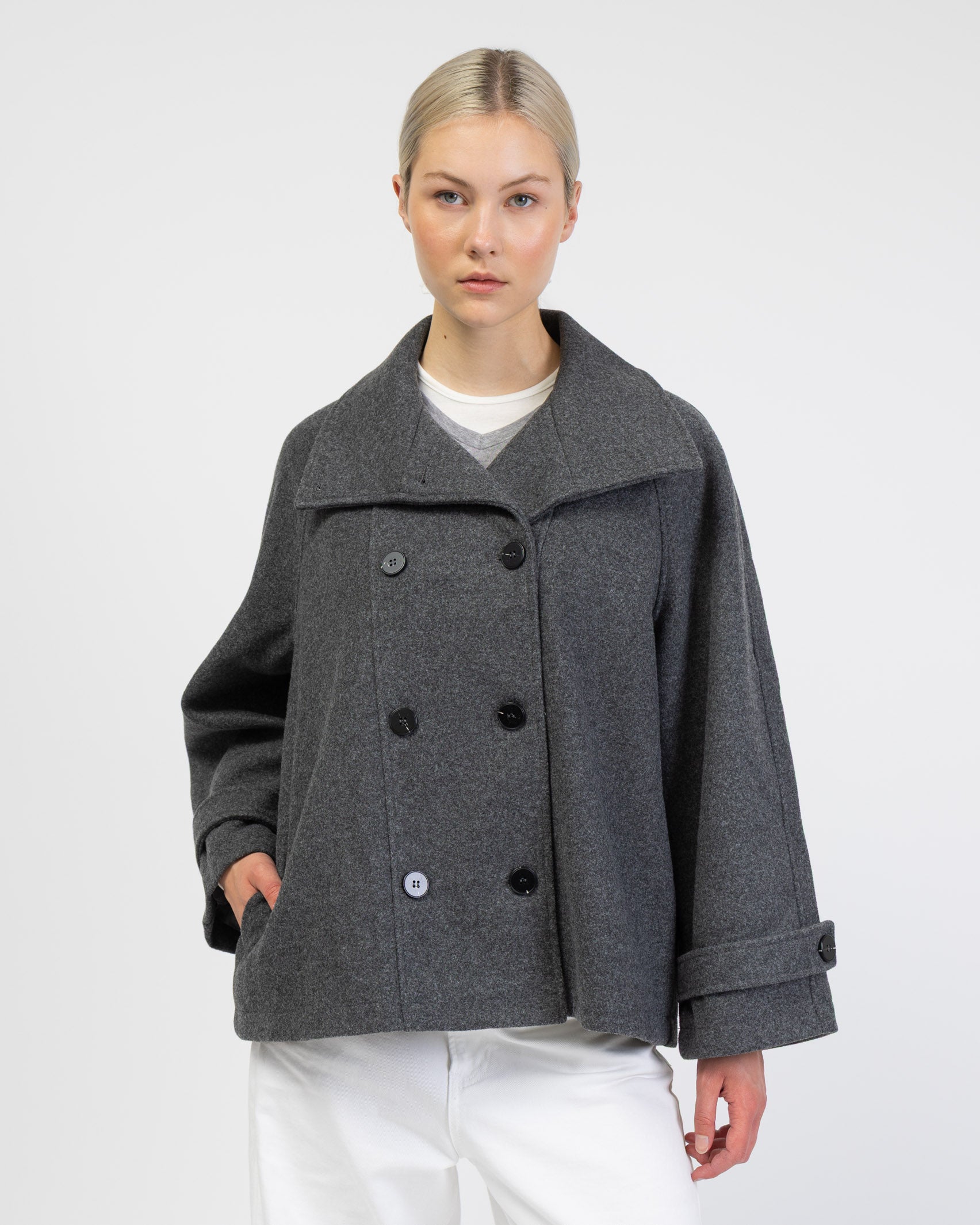 Mantel mit hohem Kragen
