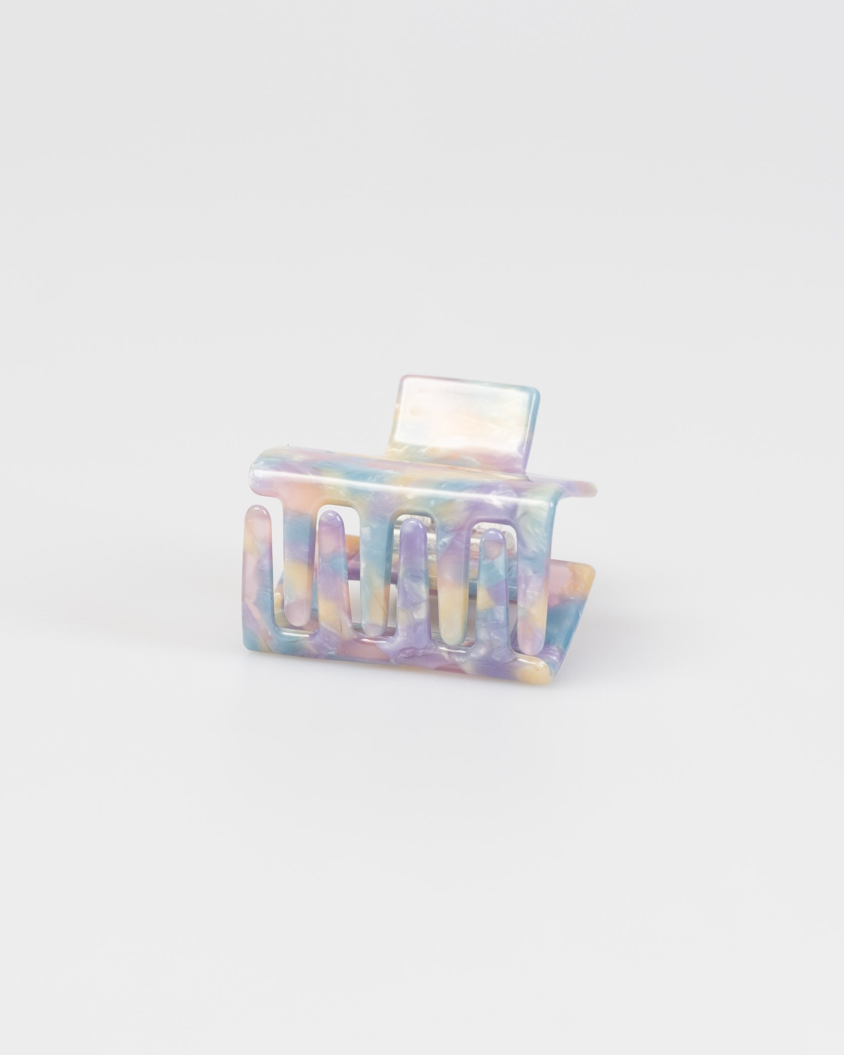 Haarclip in sanften Pastellfarben