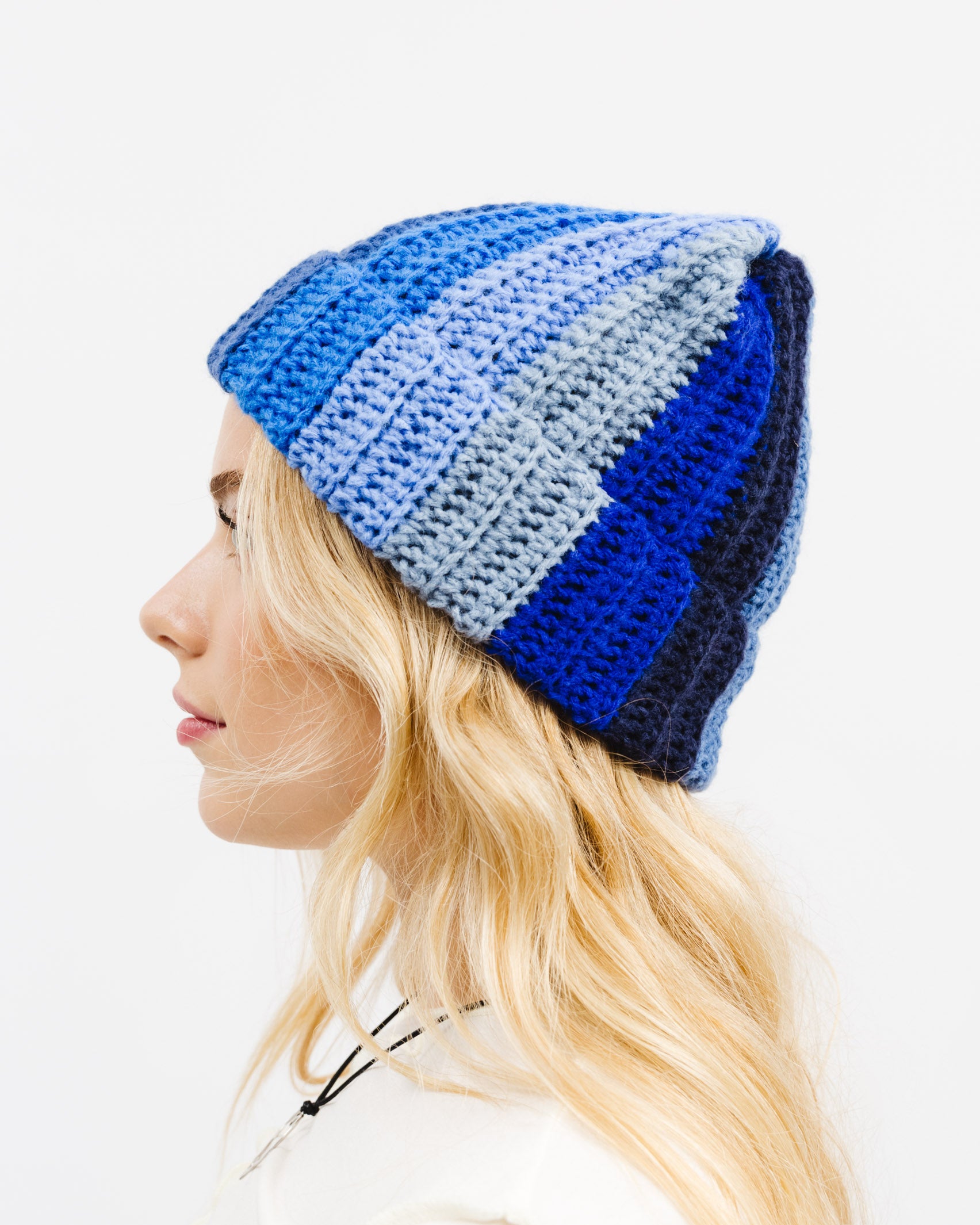 Häkelmütze mit Farbverlauf - Broke + Schön