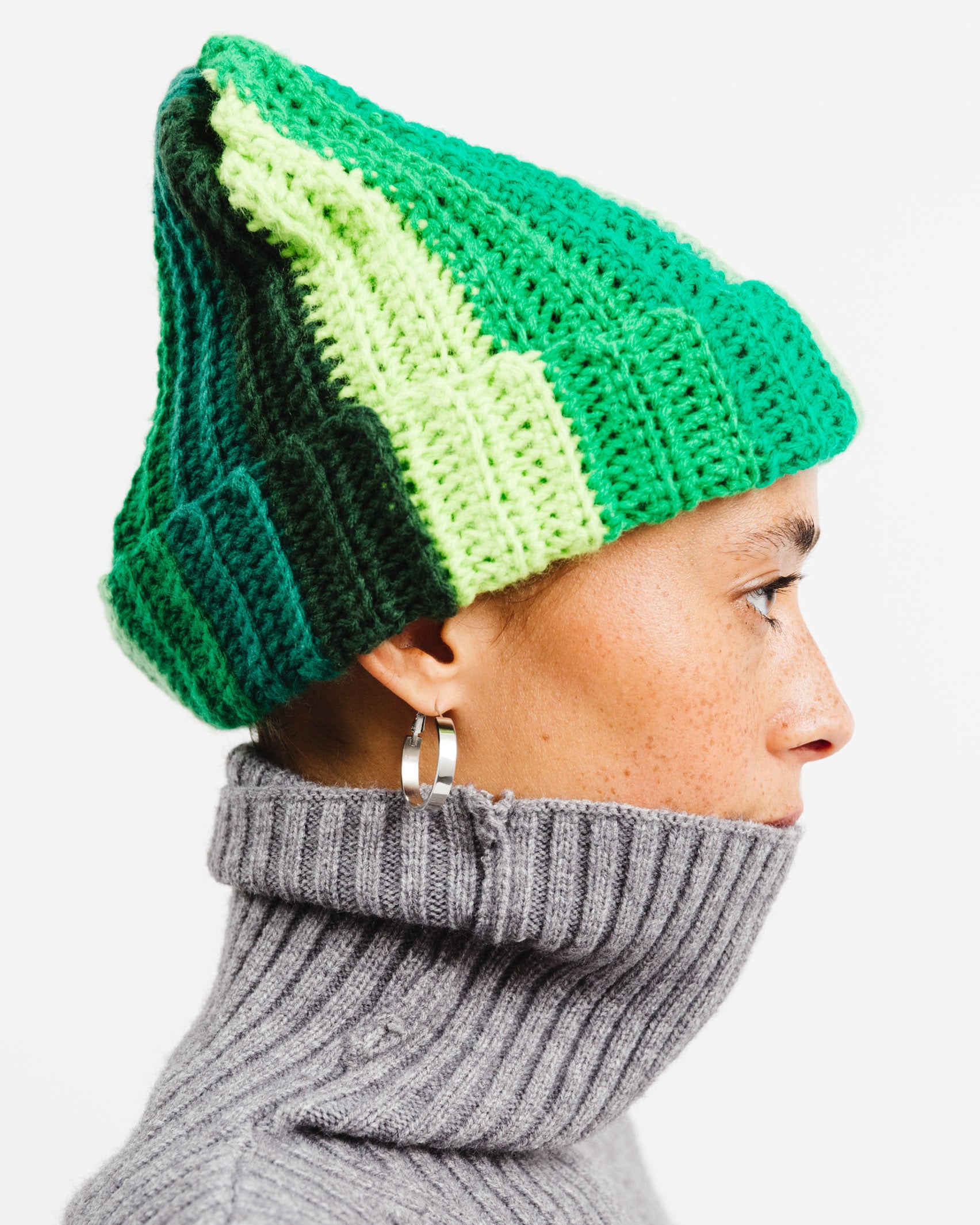 Häkelmütze mit Farbverlauf - Broke + Schön