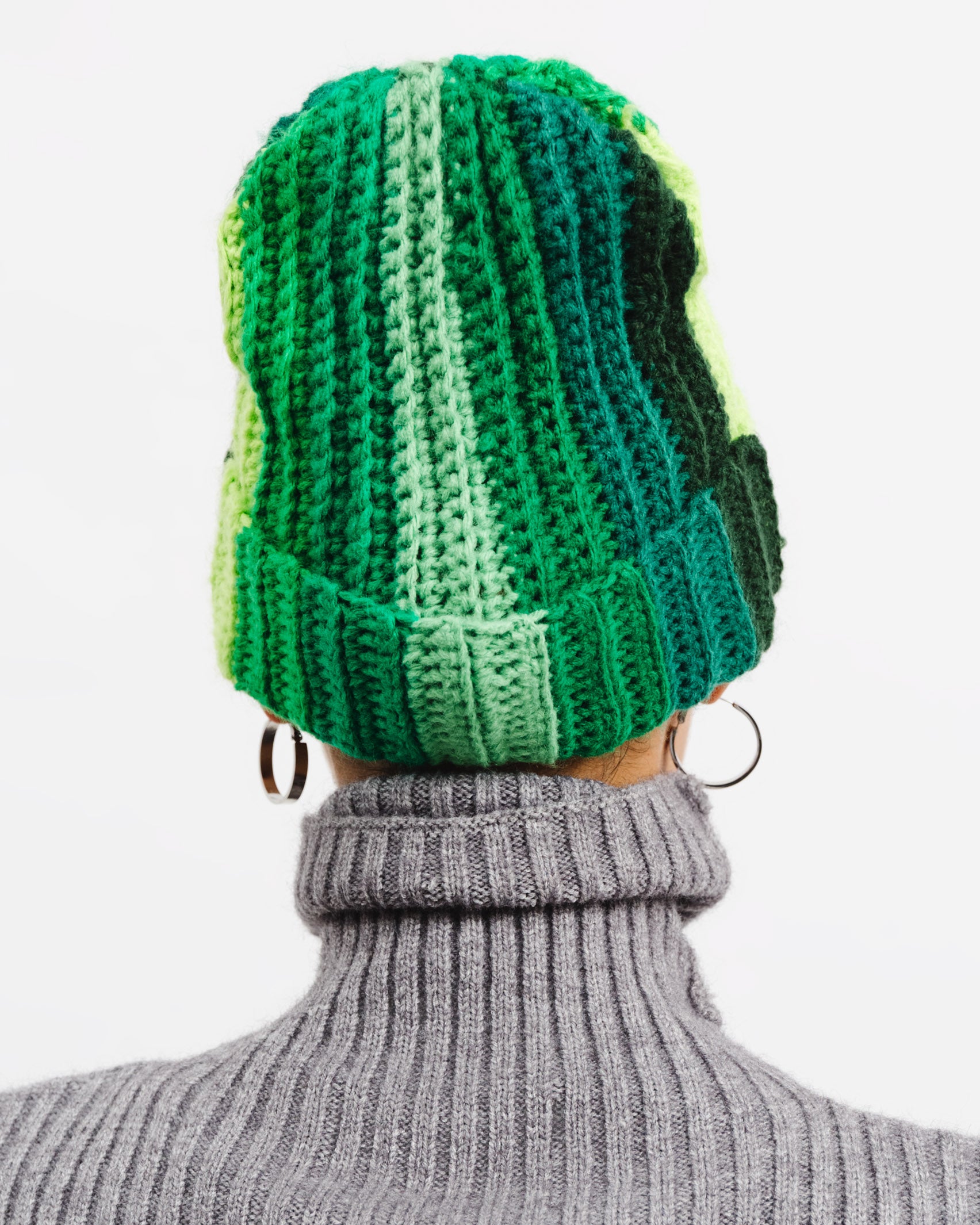 Häkelmütze mit Farbverlauf - Broke + Schön