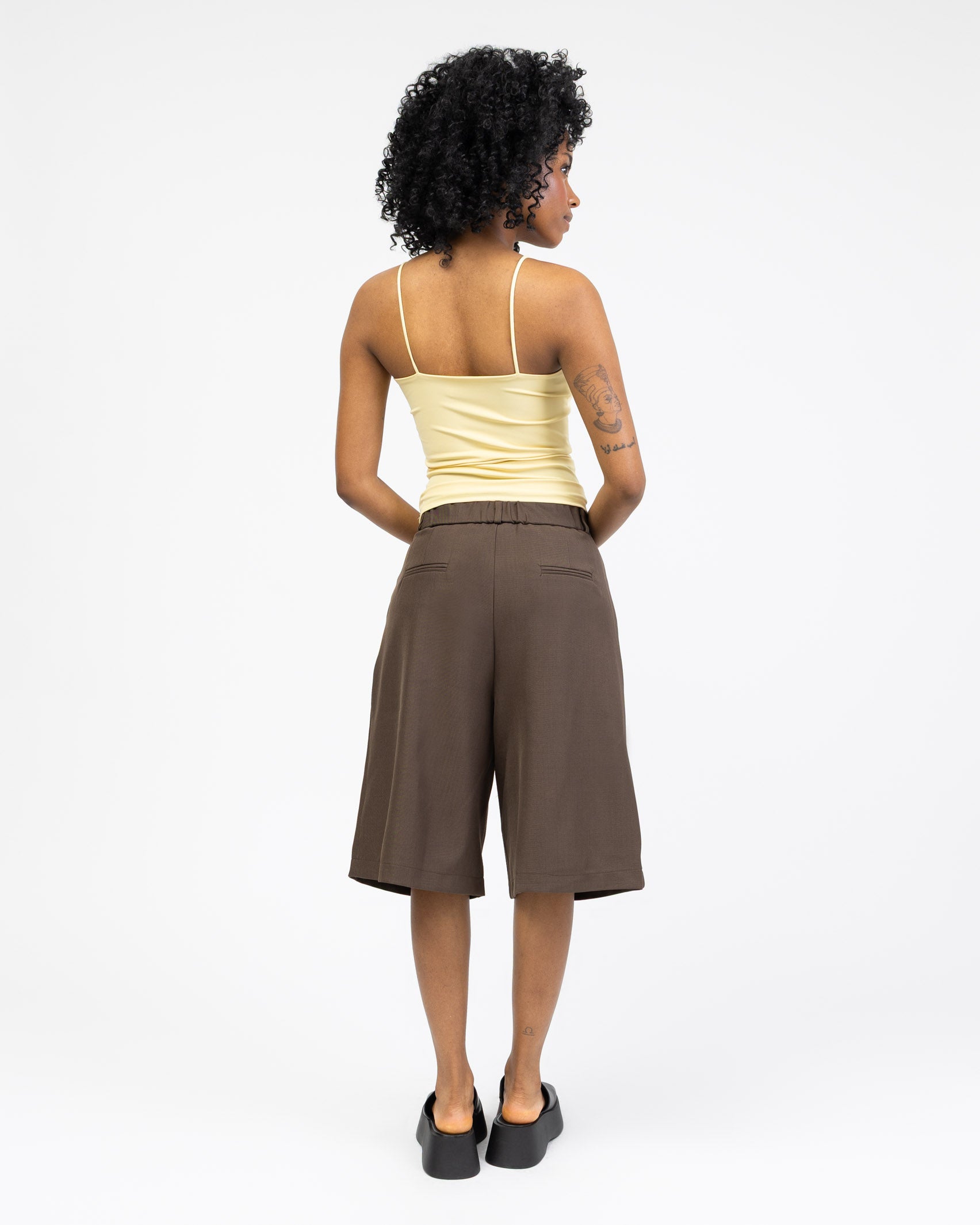 Klassische Shorts im Anzug Stil