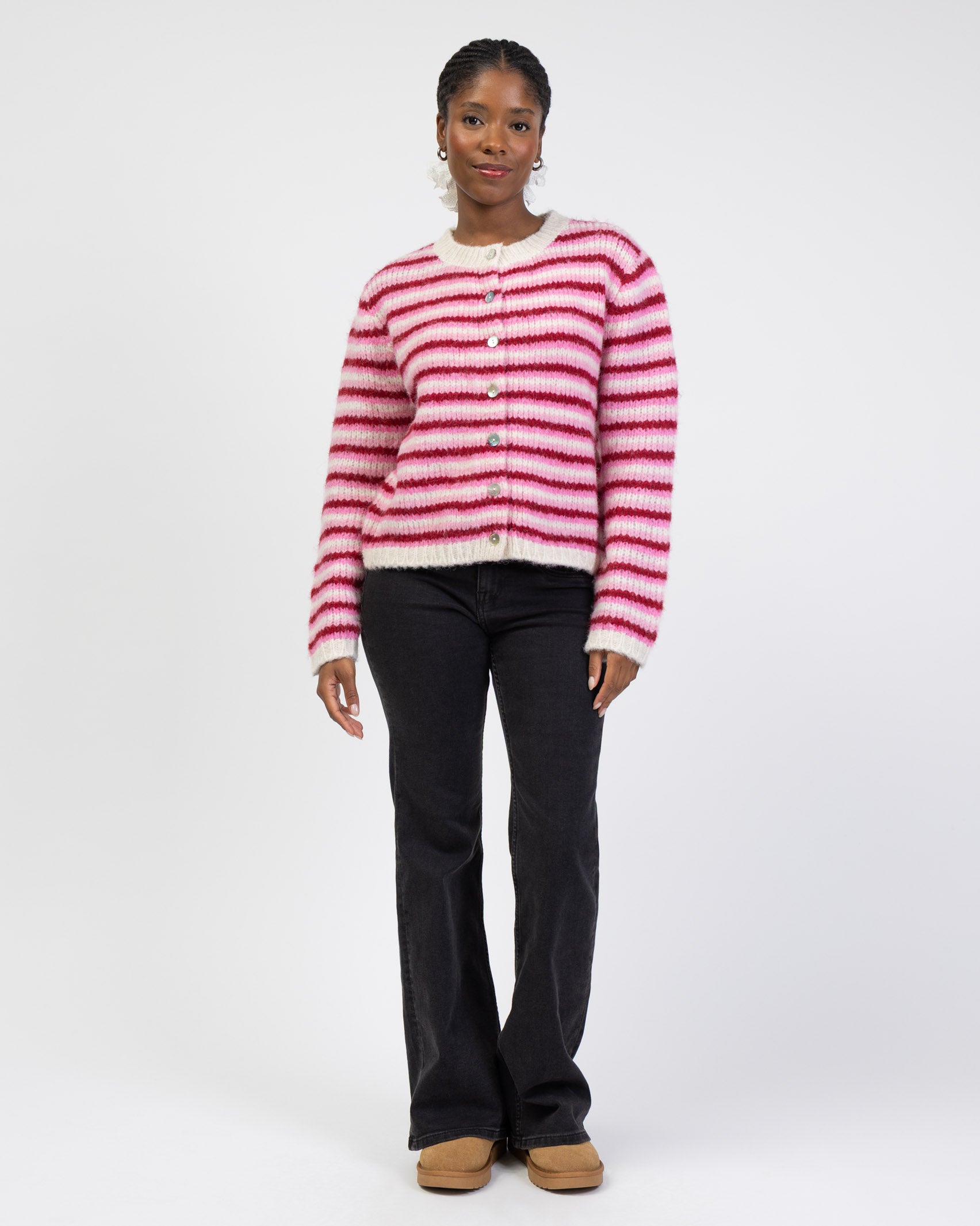 Strickjacke mit mehrfarbigen Streifen