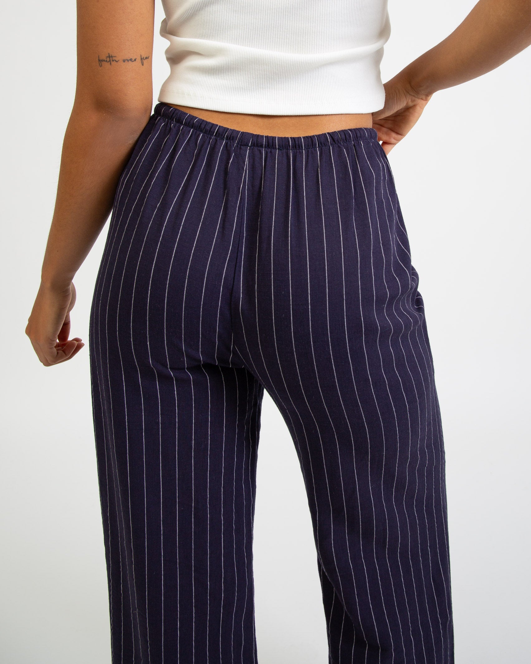 Gestreifte Leinenhose-Broke+Schön