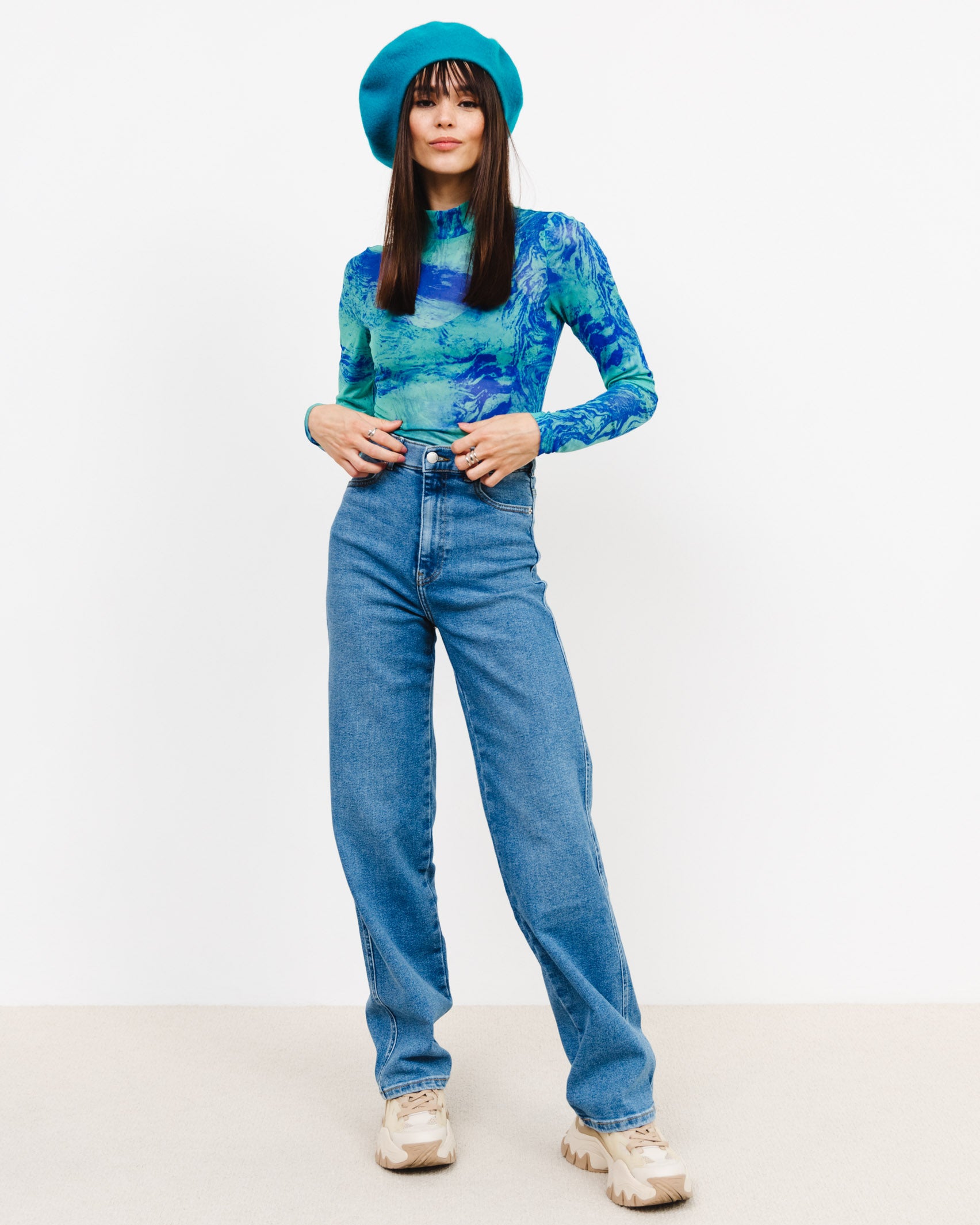 High Waist Straight Leg Jeans - Broke + Schön