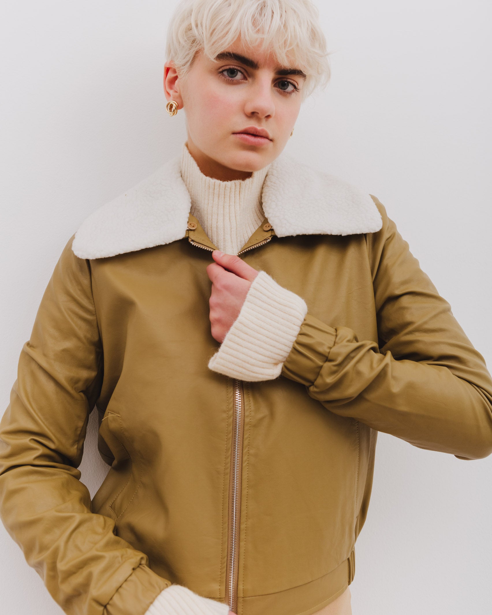 Pilotenjacke mit abnehmbaren Kunstpelzkragen - Broke + Schön#farbe_khaki-gelb