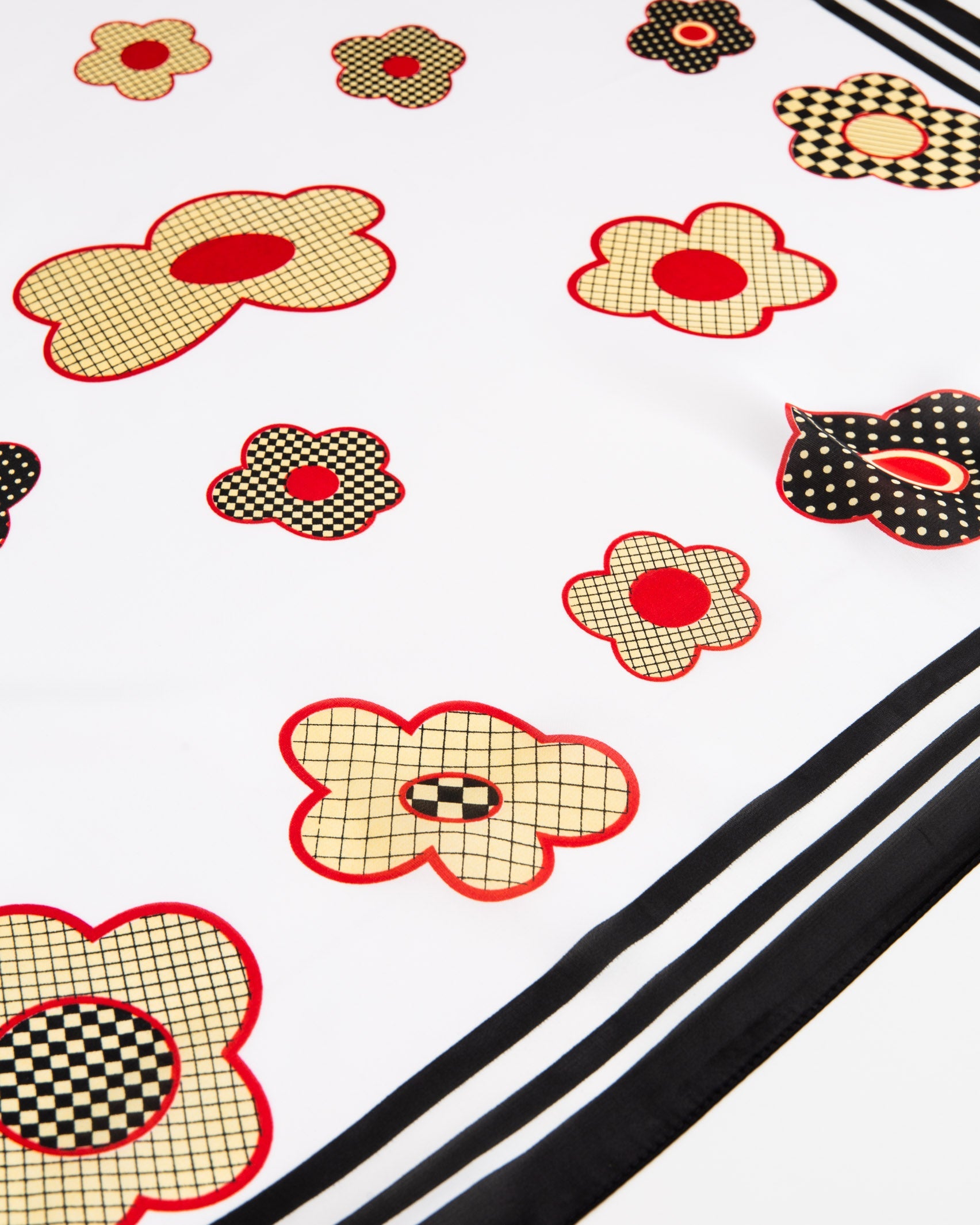 Quadratisches Blumenmuster Tuch - Broke + Schön#farbe_white