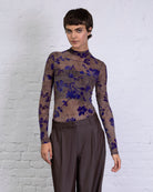 Mesh Body mit samtigem Blumenprint