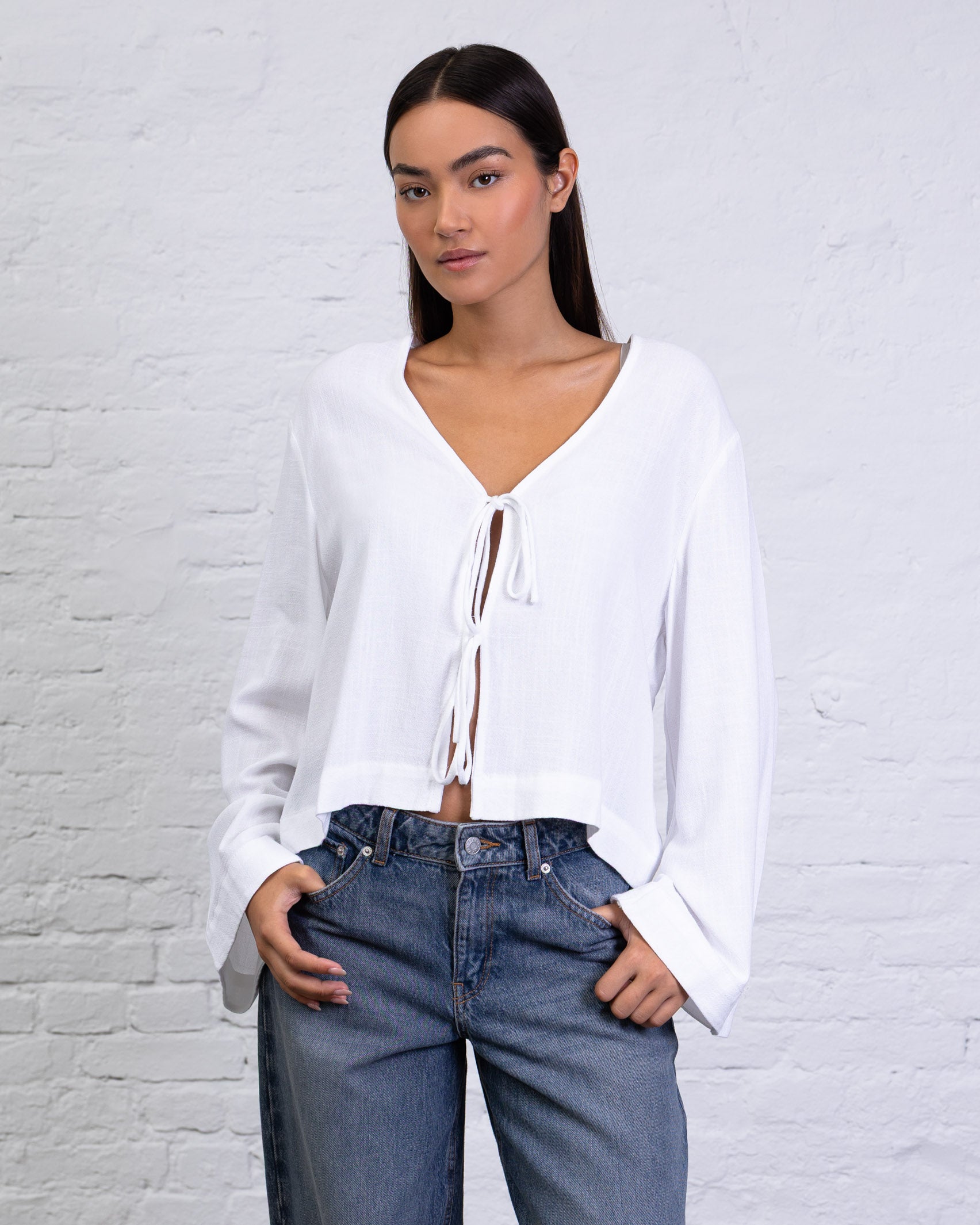 Bluse mit Bindebändern aus Leinen-Mix
