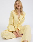 Lockere, gestreifte Bluse mit Bindebändern