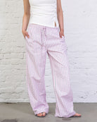 Rosa gestreifte Hose