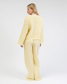 Lockere, gestreifte Stoffhose