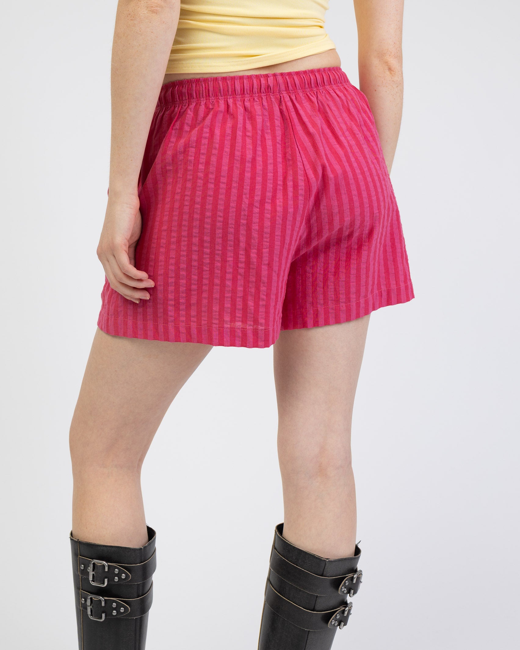 Pink Rot gestreifte Shorts