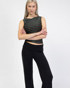 Top mit bunt glitzernden Streifen