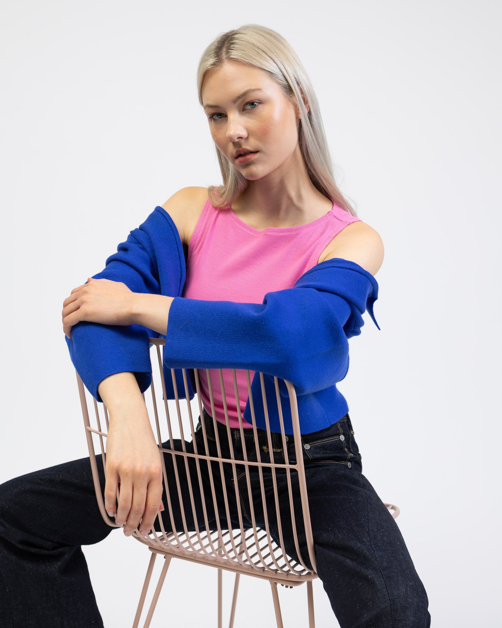 Basic Top mit U-Boot Ausschnitt