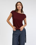 Rückenfreies T-Shirt