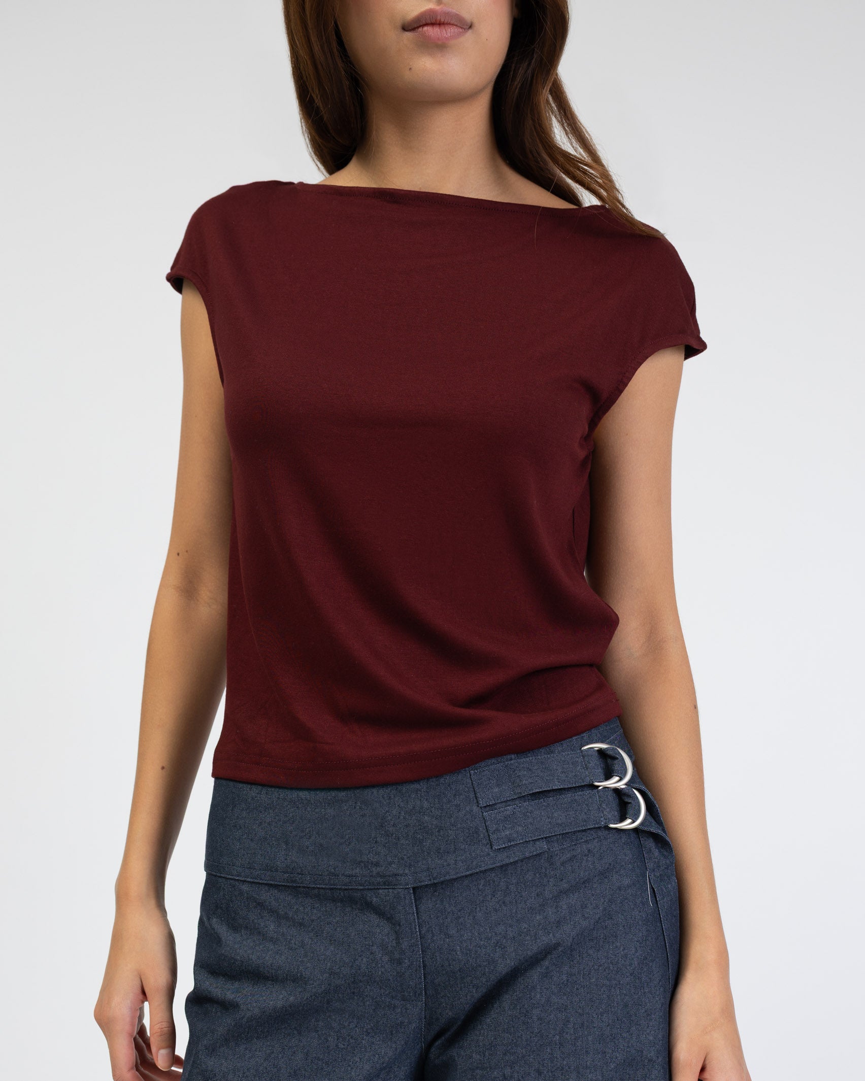 Rückenfreies T-Shirt