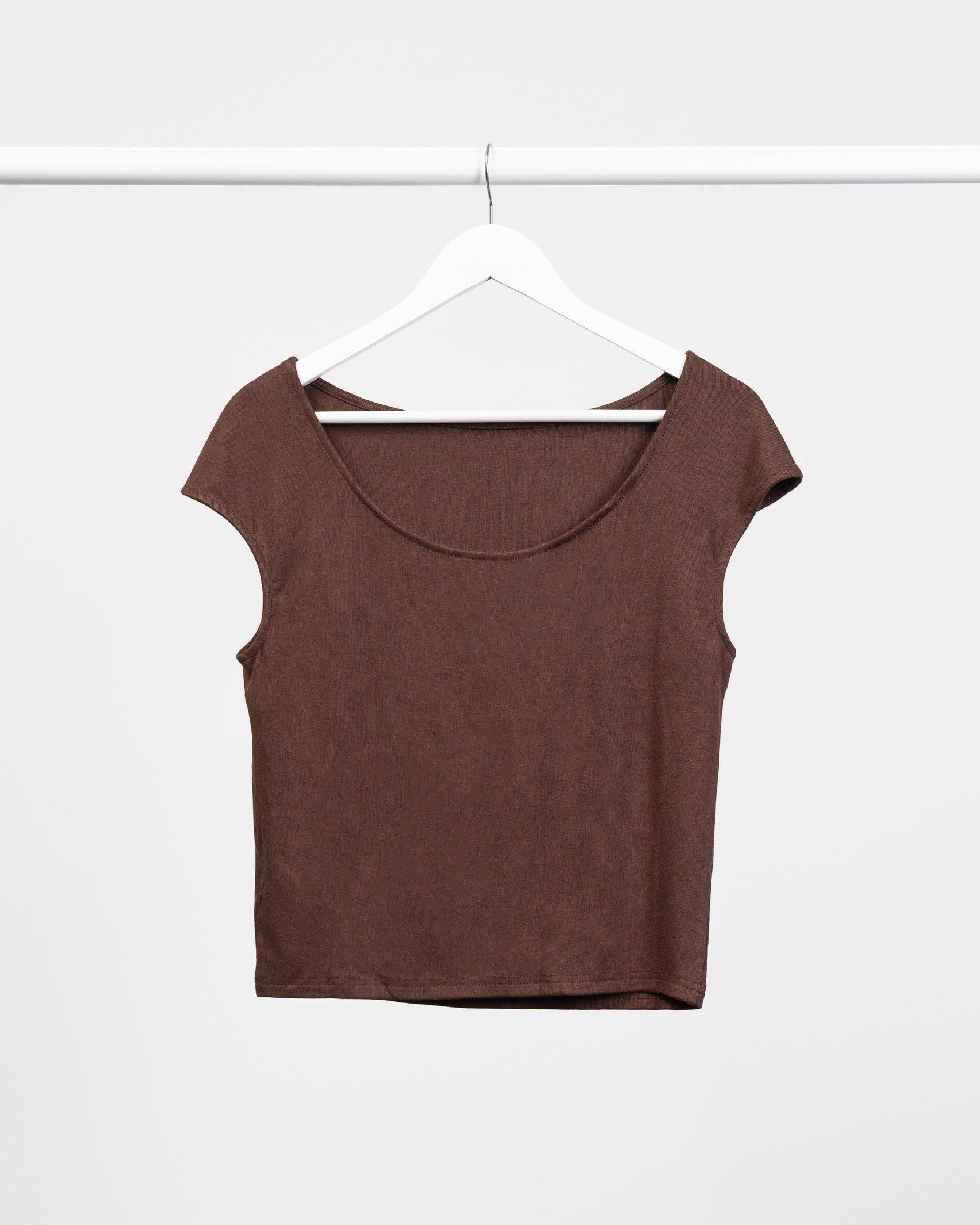 Rückenfreies T-Shirt