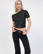 Offshoulder Shirt mit bunt glitzernden Streifen