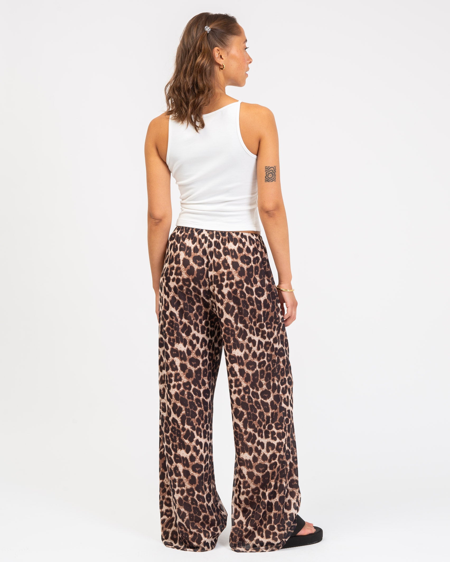 Lockere Mesh Hose mit Leoprint