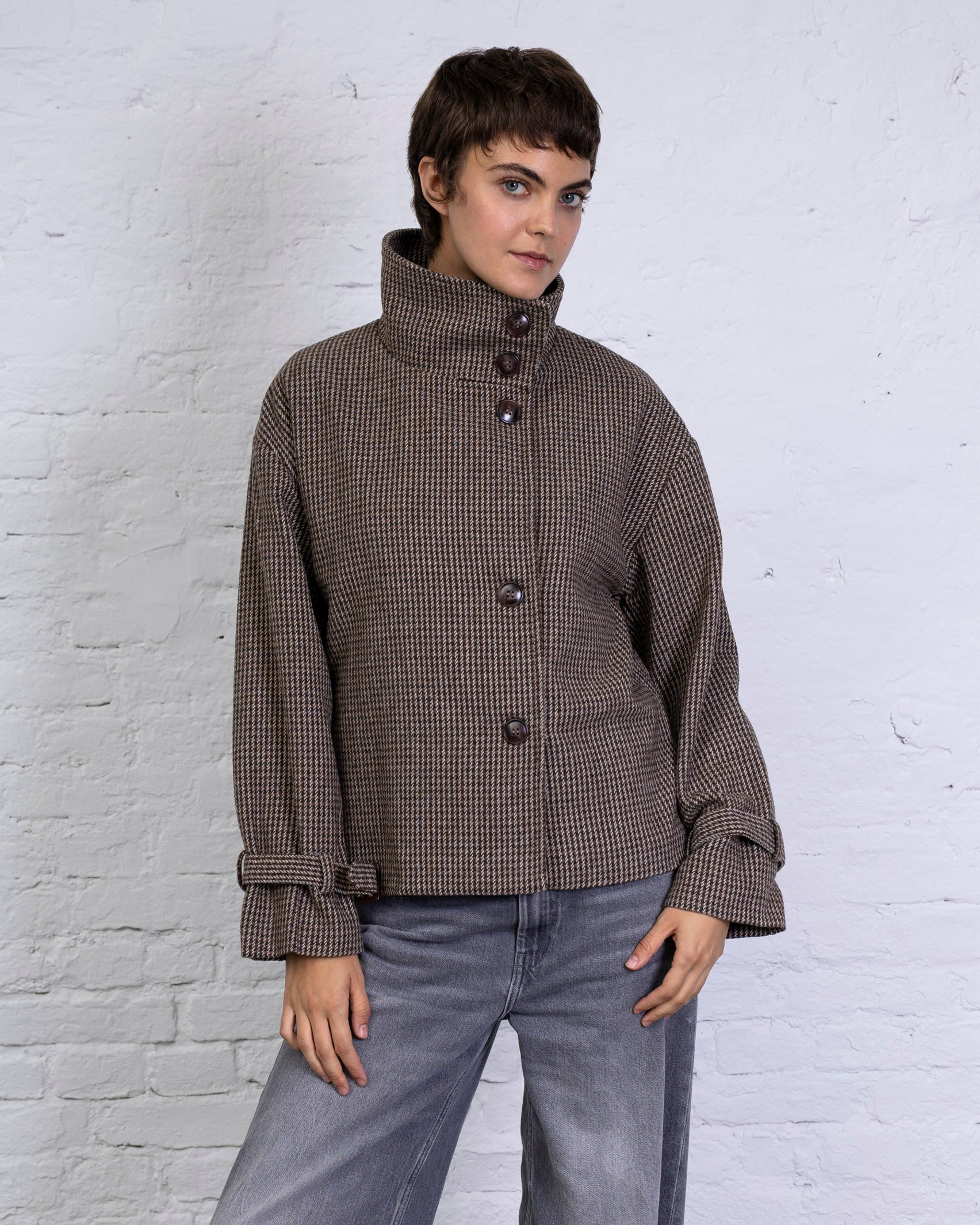 Kurzer Trenchcoat