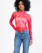 Body mit gecracktem Muster