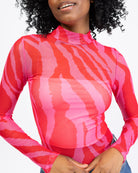 Body mit gecracktem Muster